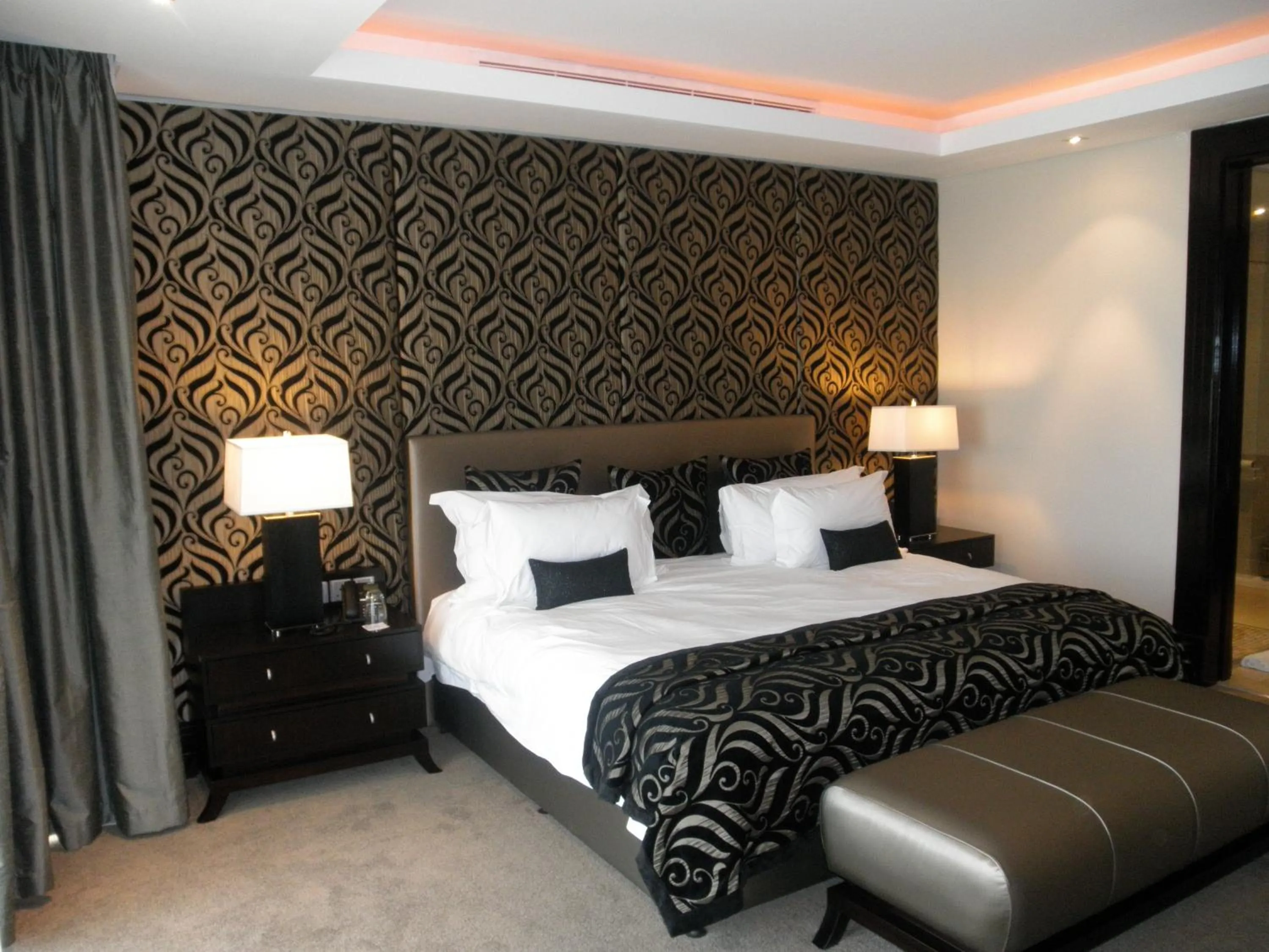 Bed in Royal Marang Hotel