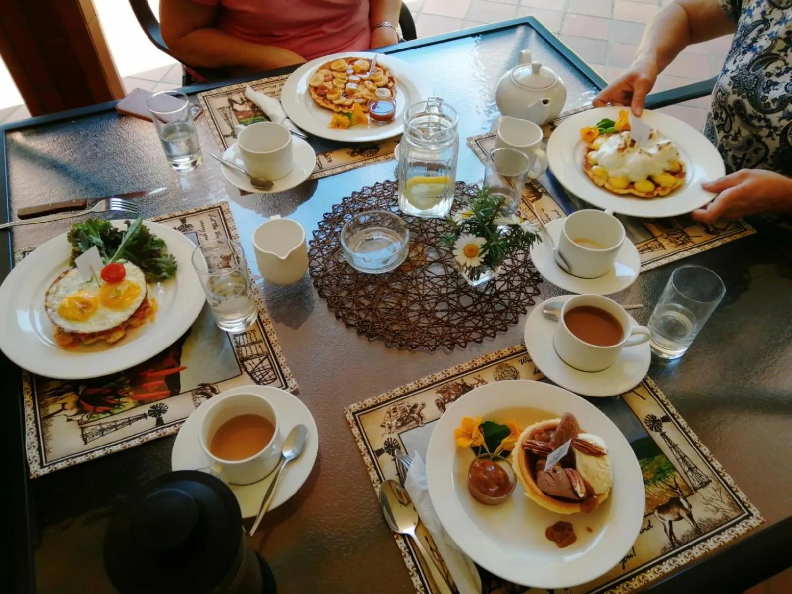 Food and drinks in Touraco Guesthouse