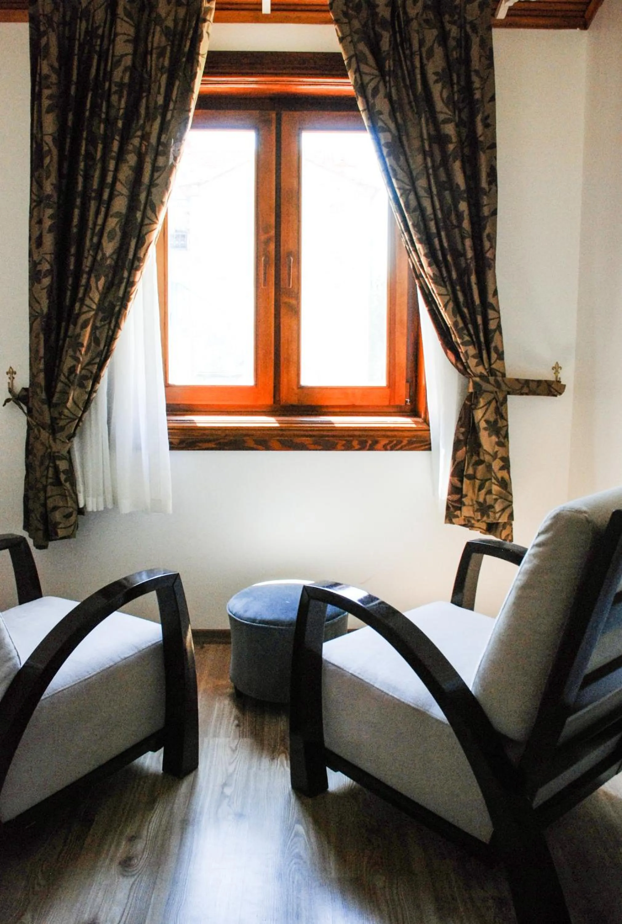 Seating area in Foca Antik Otel