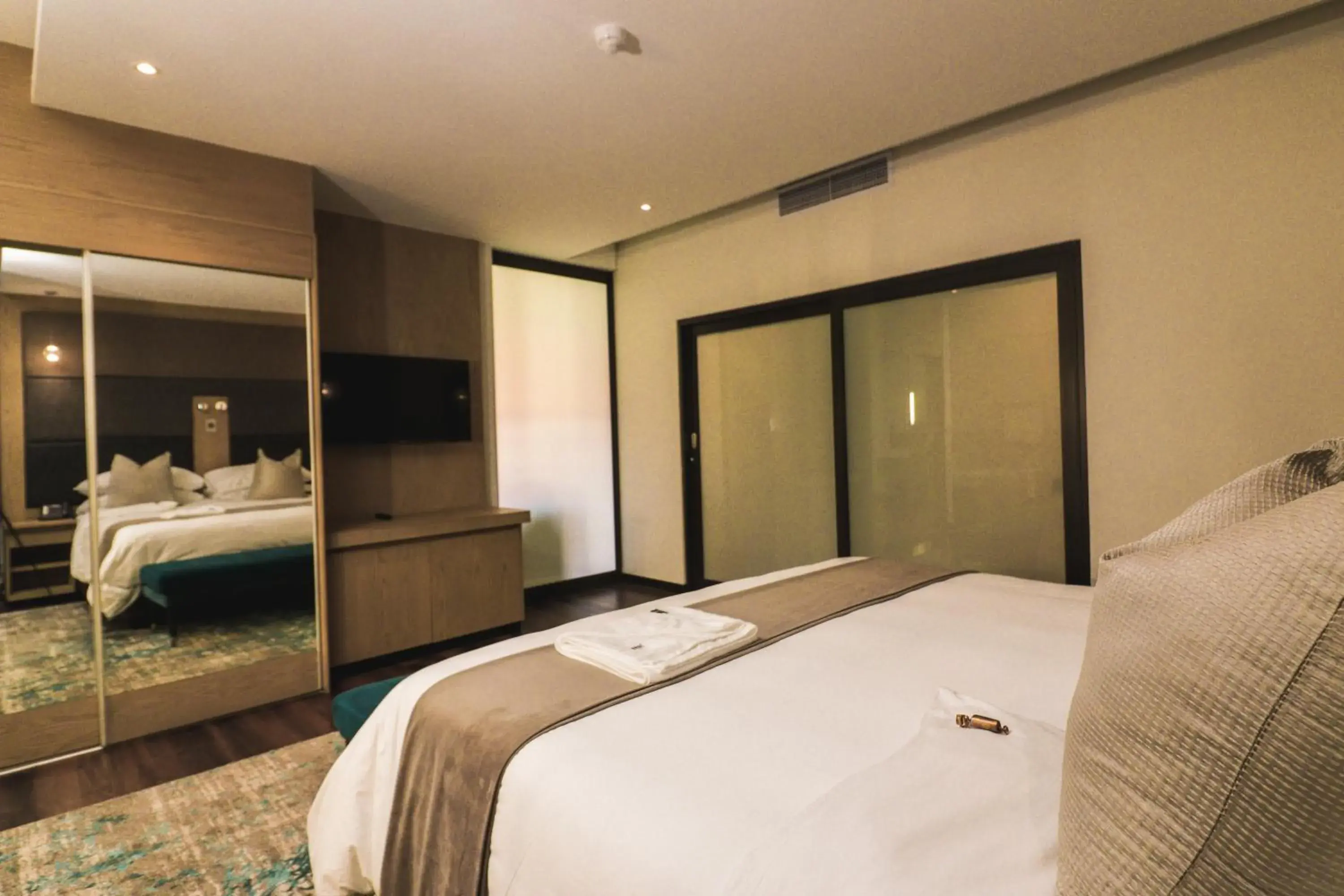 Executive Suite - single occupancy in Happy Valley Hotel and Casino Executive Suite - single occupancy in Happy Valley Hotel and Casino