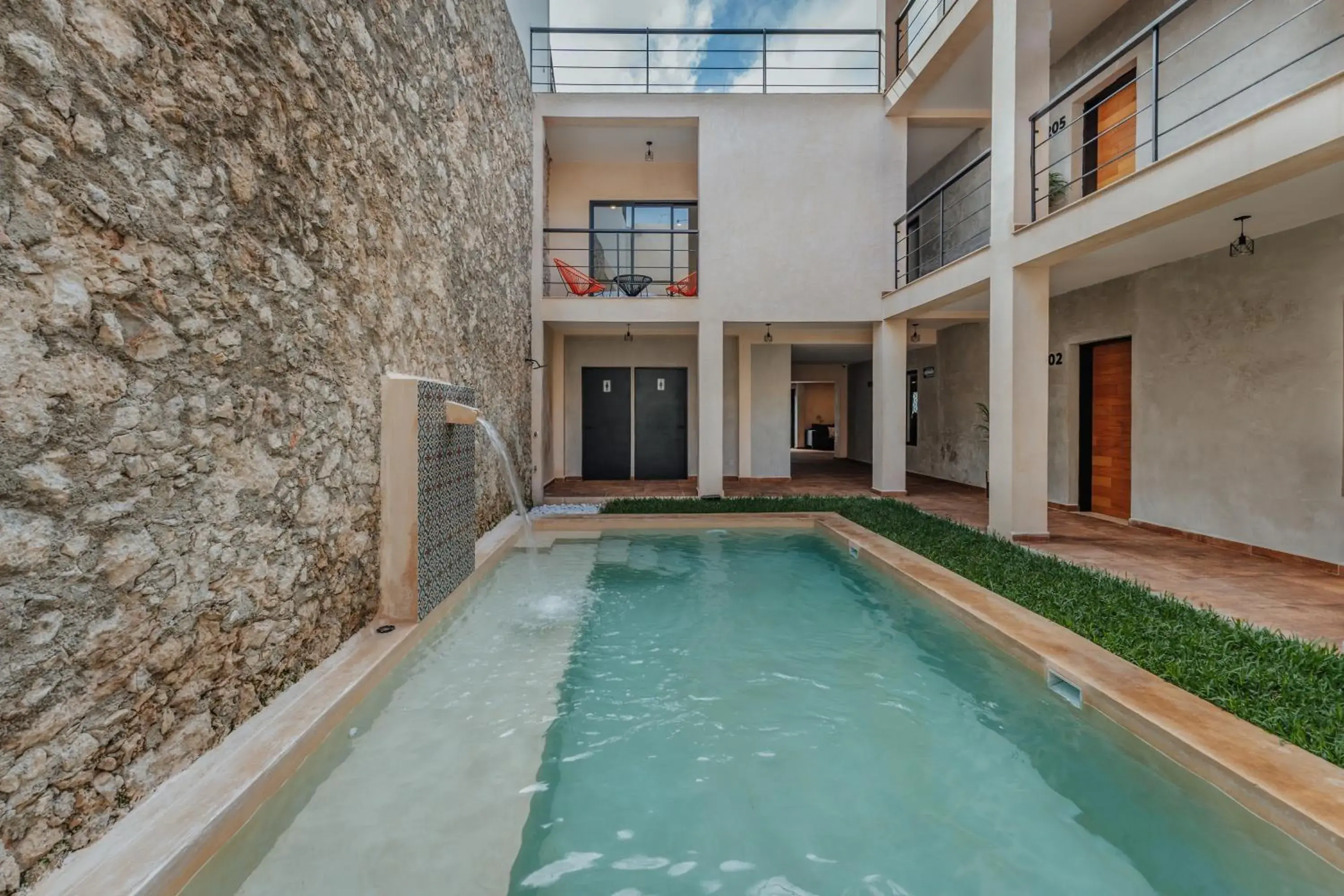 Swimming pool in Hotel Casa 57 Swimming pool in Hotel Casa 57