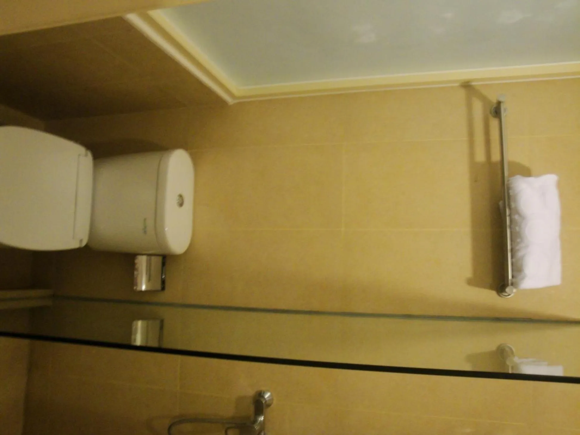 Bathroom in Top Hotel Manado by Gran Puri