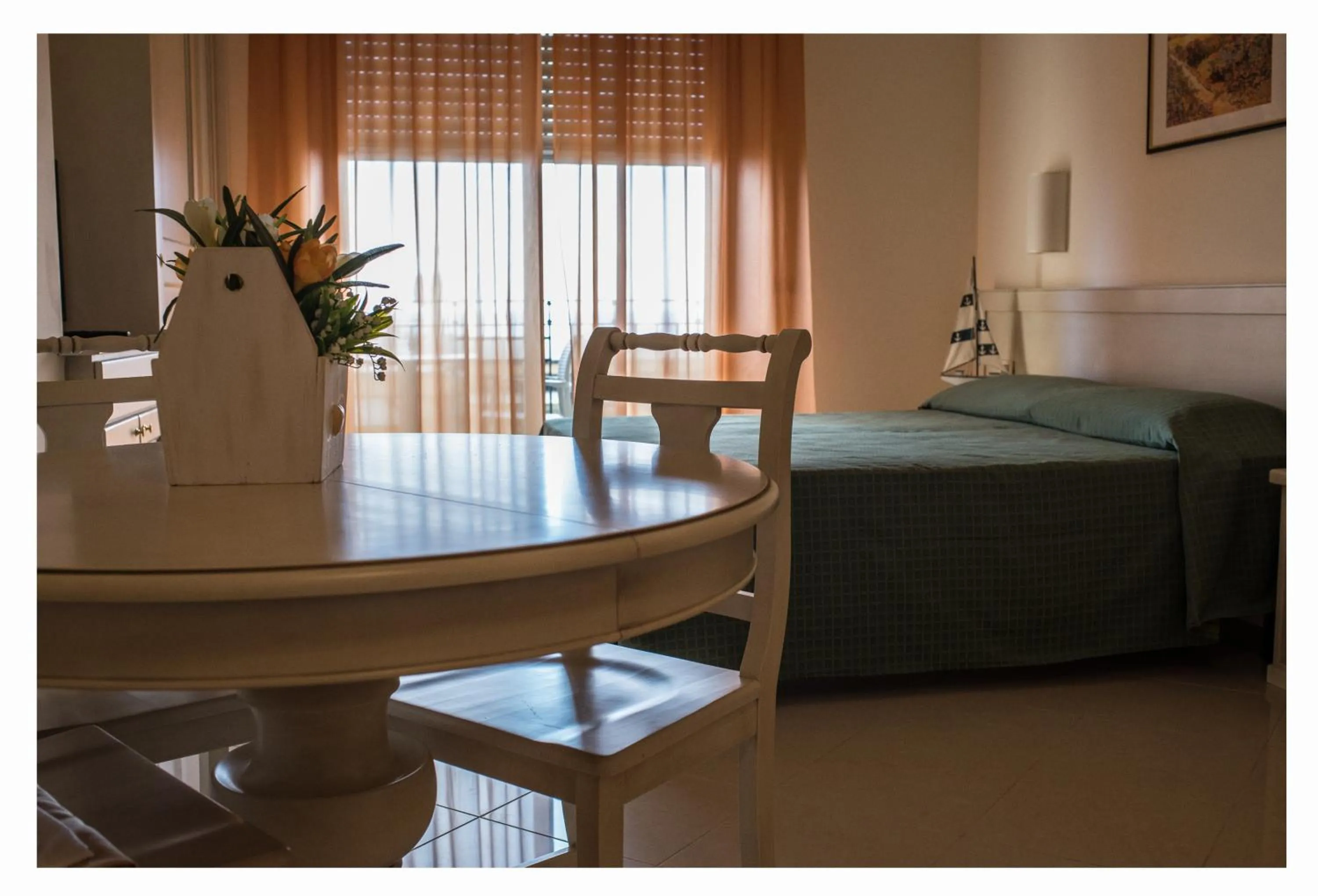 Photo of the whole room, Bed in Lido Resort