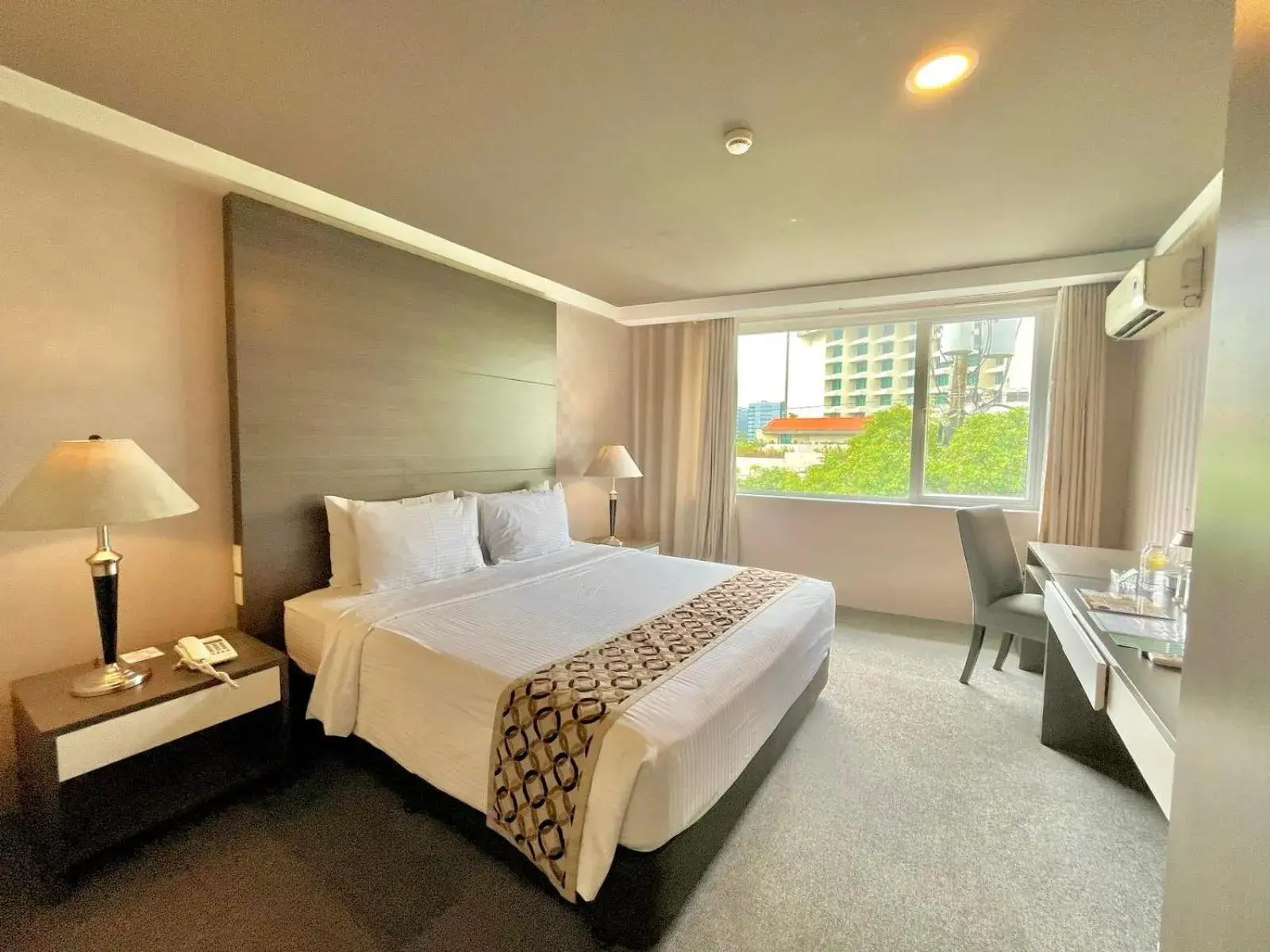 Bed in 88 Courtyard Hotel Bed in 88 Courtyard Hotel