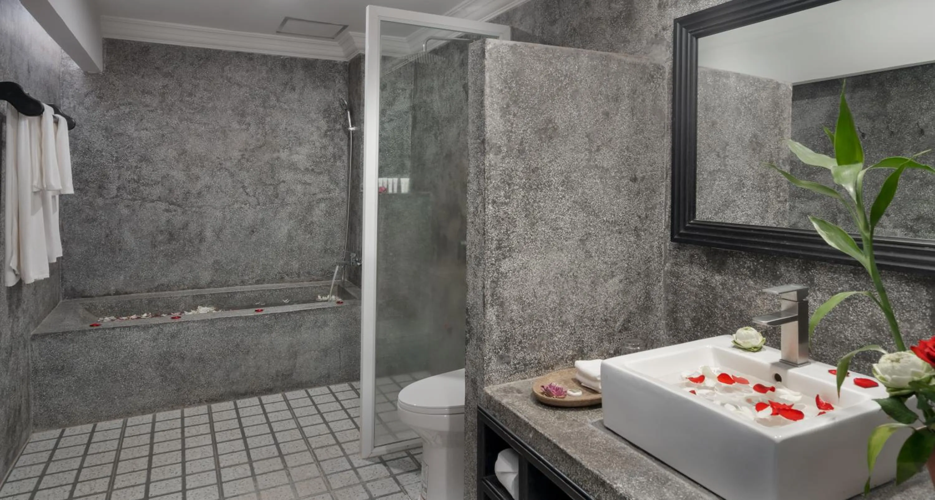 Bathroom in Khmer Mansion Boutique Hotel