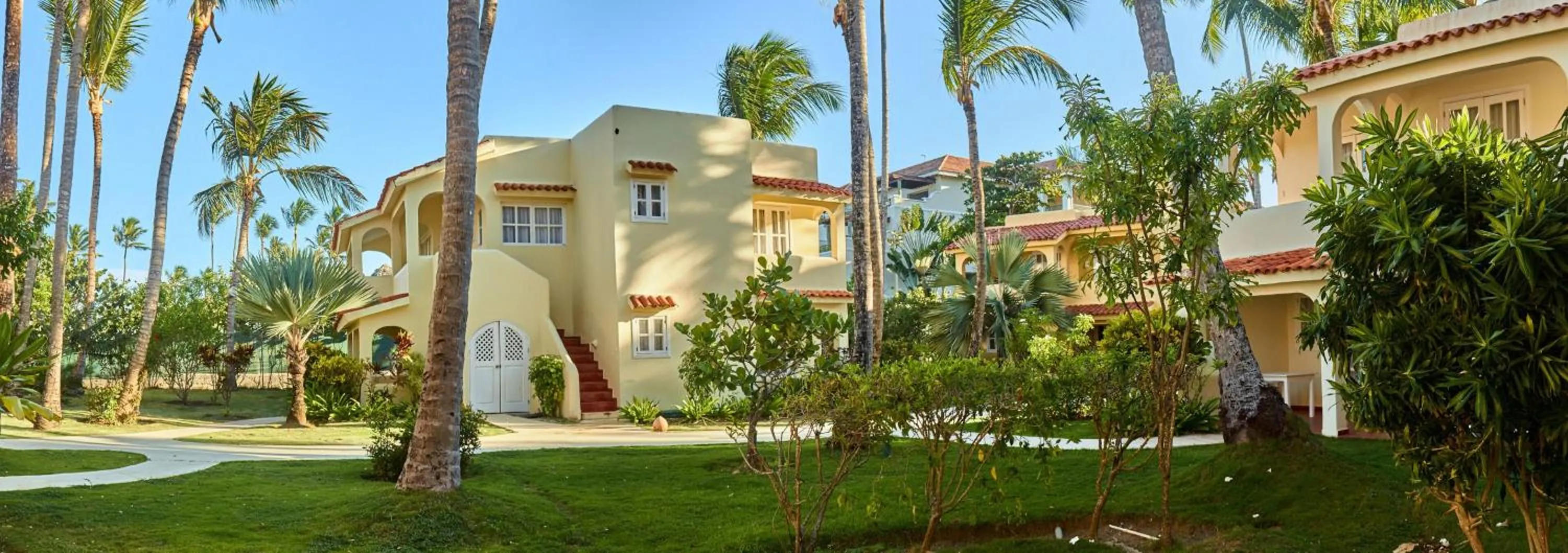 Property building in Los Corales Beach Village Punta Cana - The original