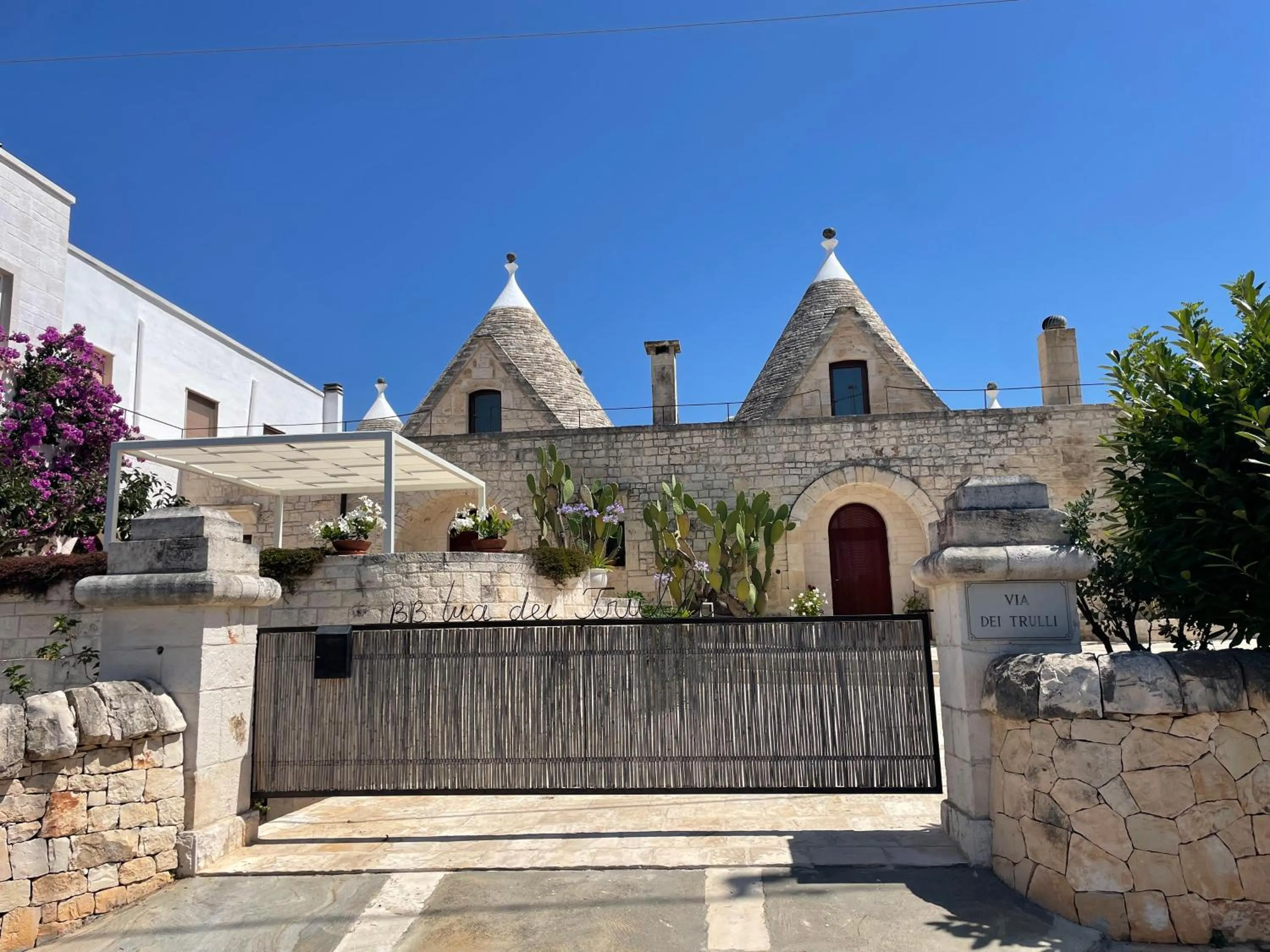 Property building in B&B Via dei Trulli