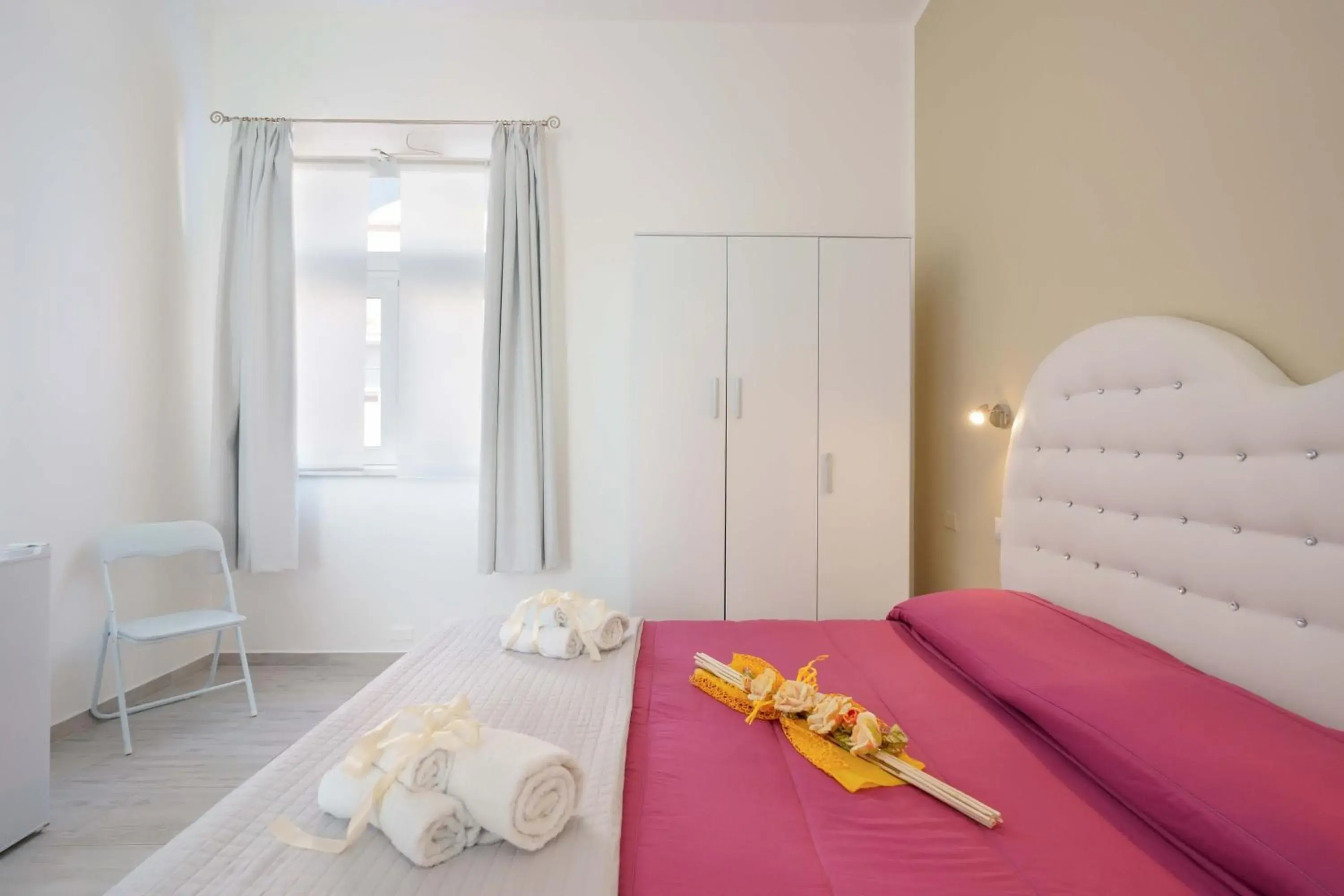 Double or Twin Room - single occupancy in CalaBisso Double or Twin Room - single occupancy in CalaBisso
