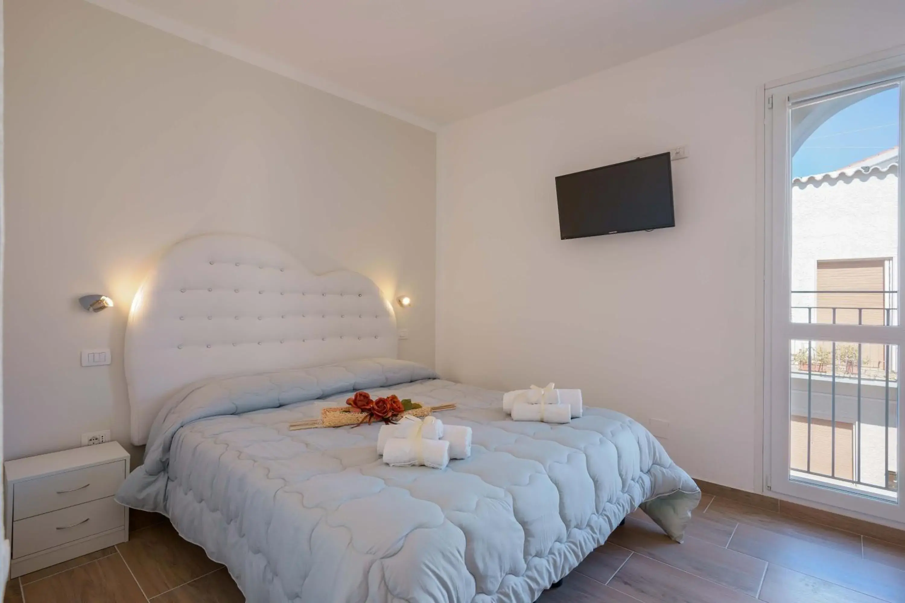 Apartment with Private Bathroom - single occupancy in CalaBisso Apartment with Private Bathroom - single occupancy in CalaBisso