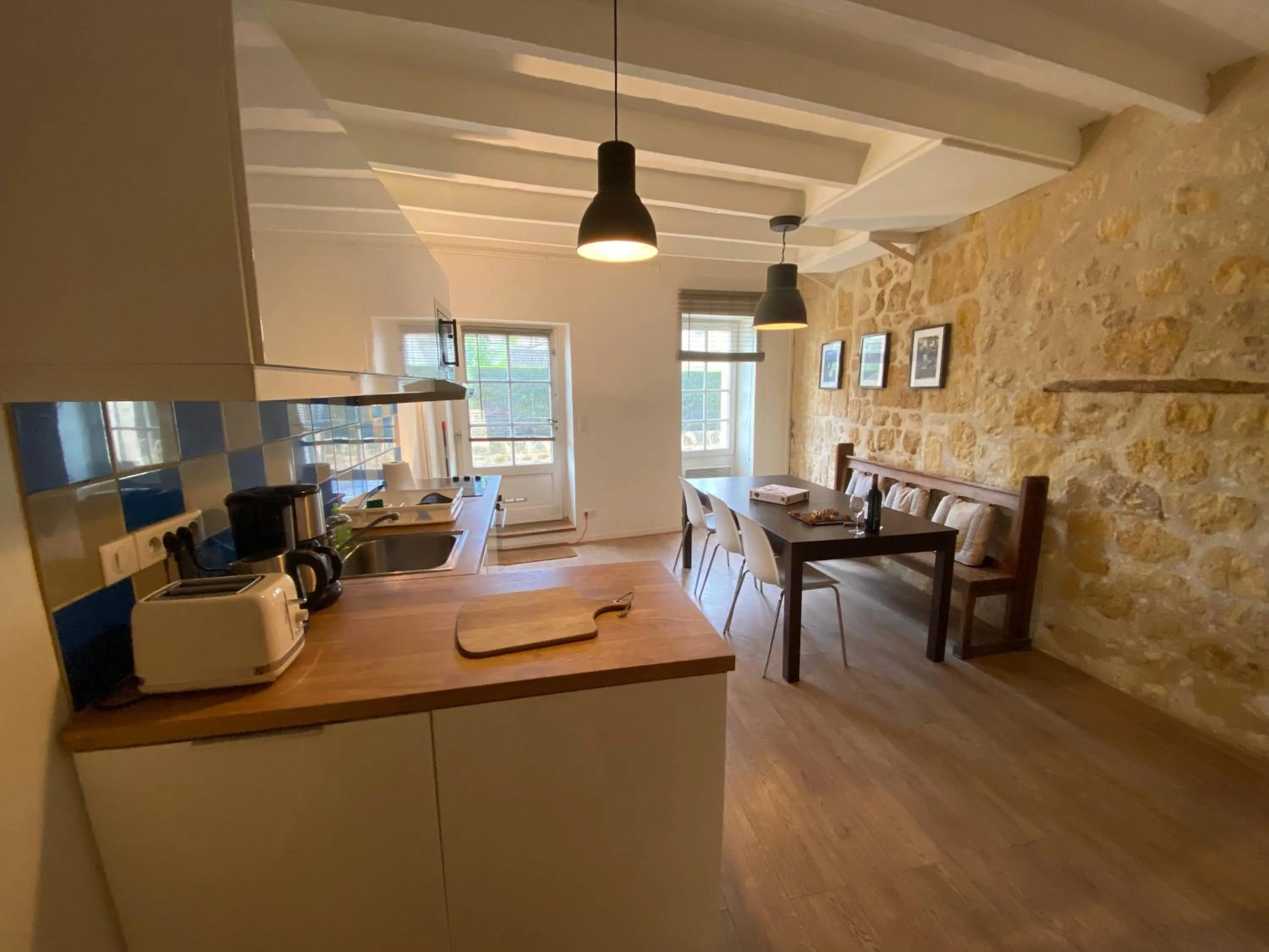Coffee/tea facilities in APARTHOTEL Appartement Saint Emilion
