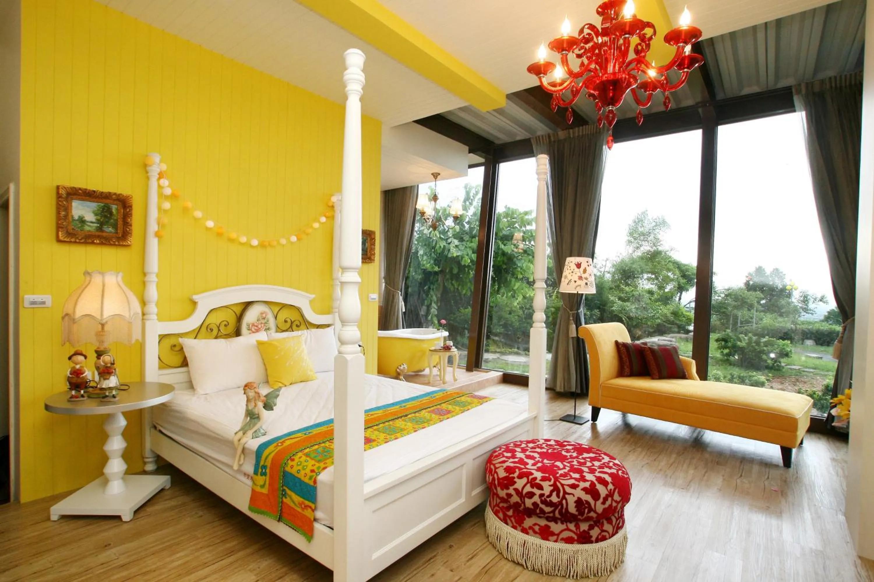 Bed in Hao Wang Jiao House