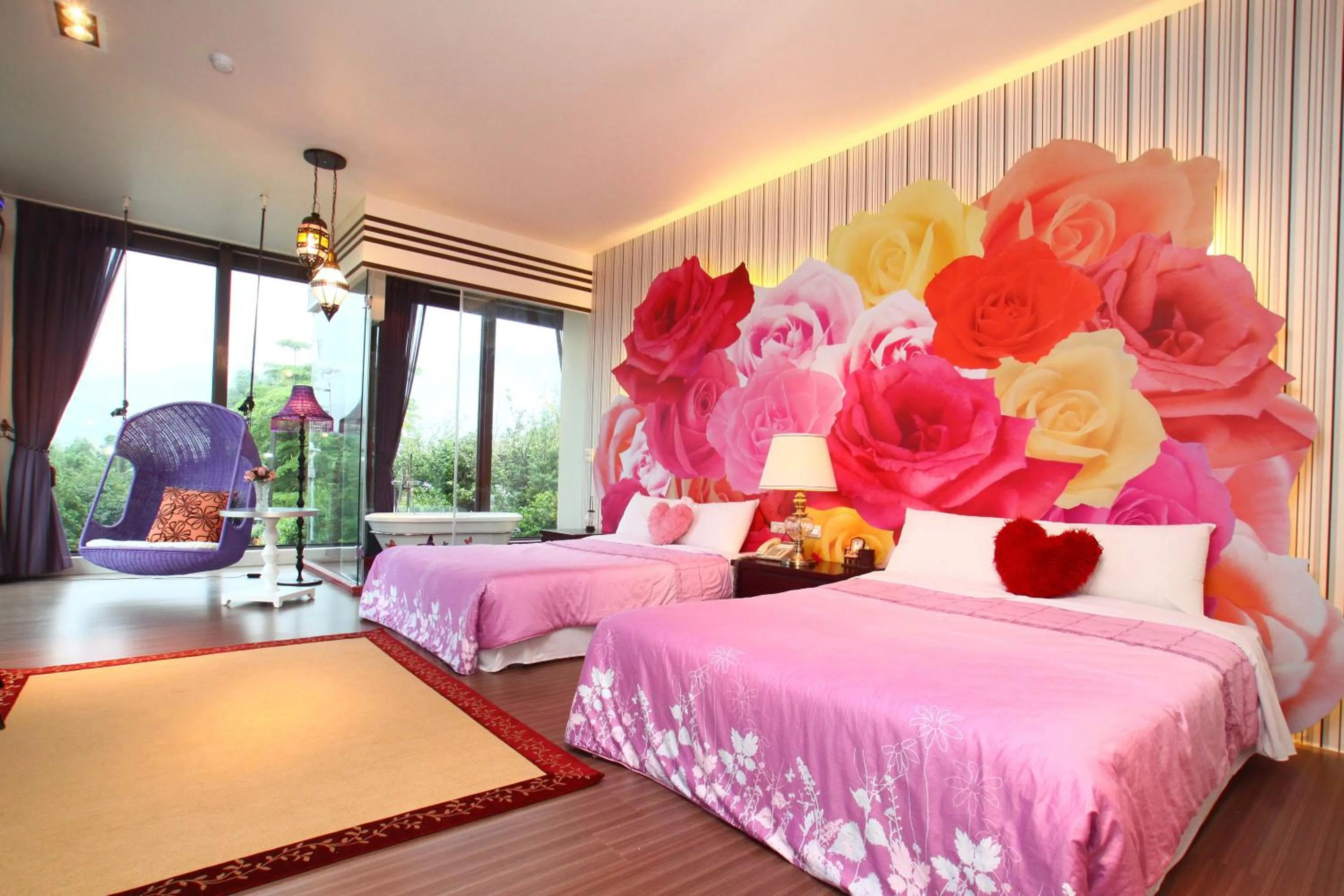 Photo of the whole room, Bed in Hao Wang Jiao House