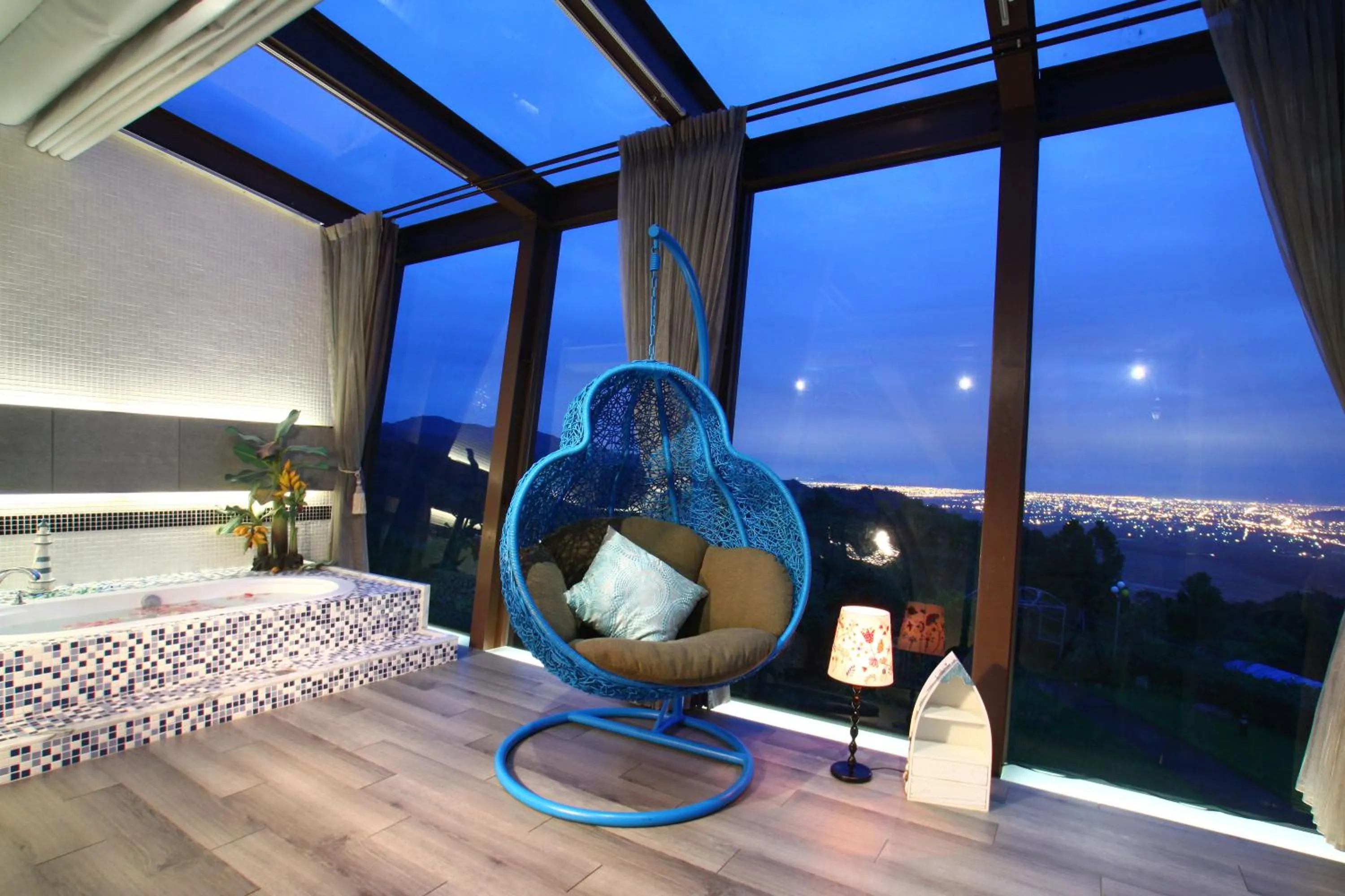 Night in Hao Wang Jiao House