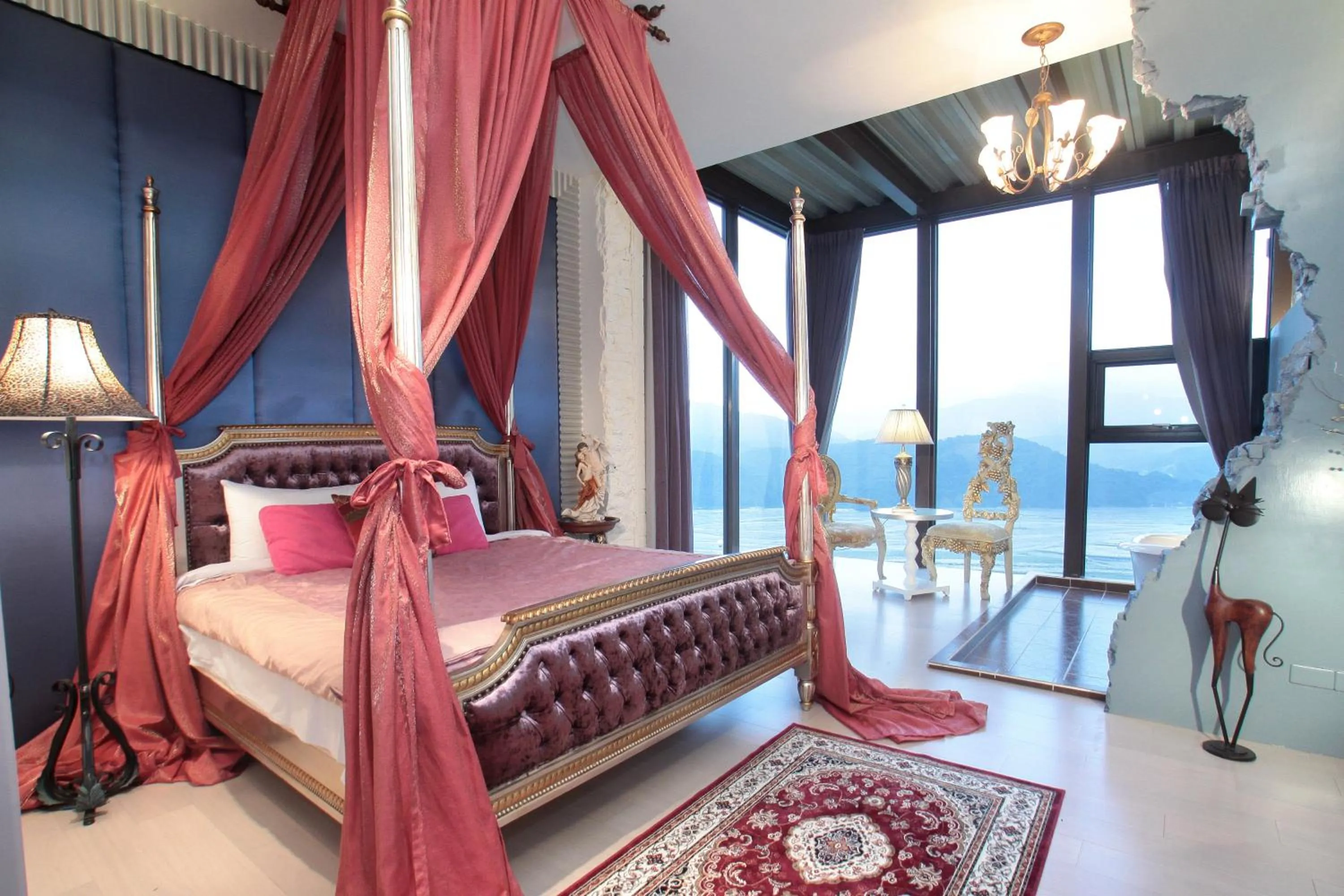 Bed in Hao Wang Jiao House