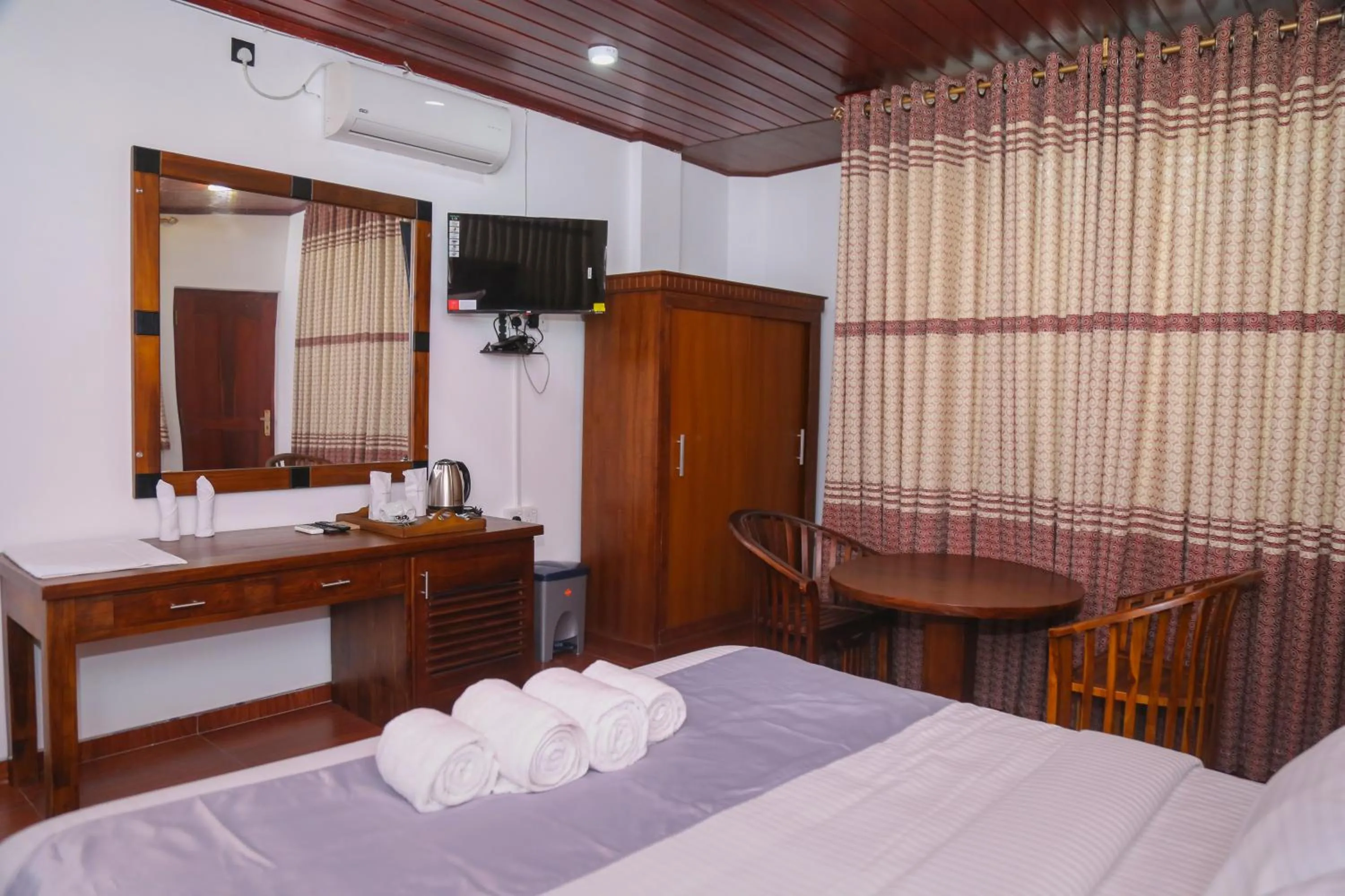 Bedroom, Bed in Hotel Sara