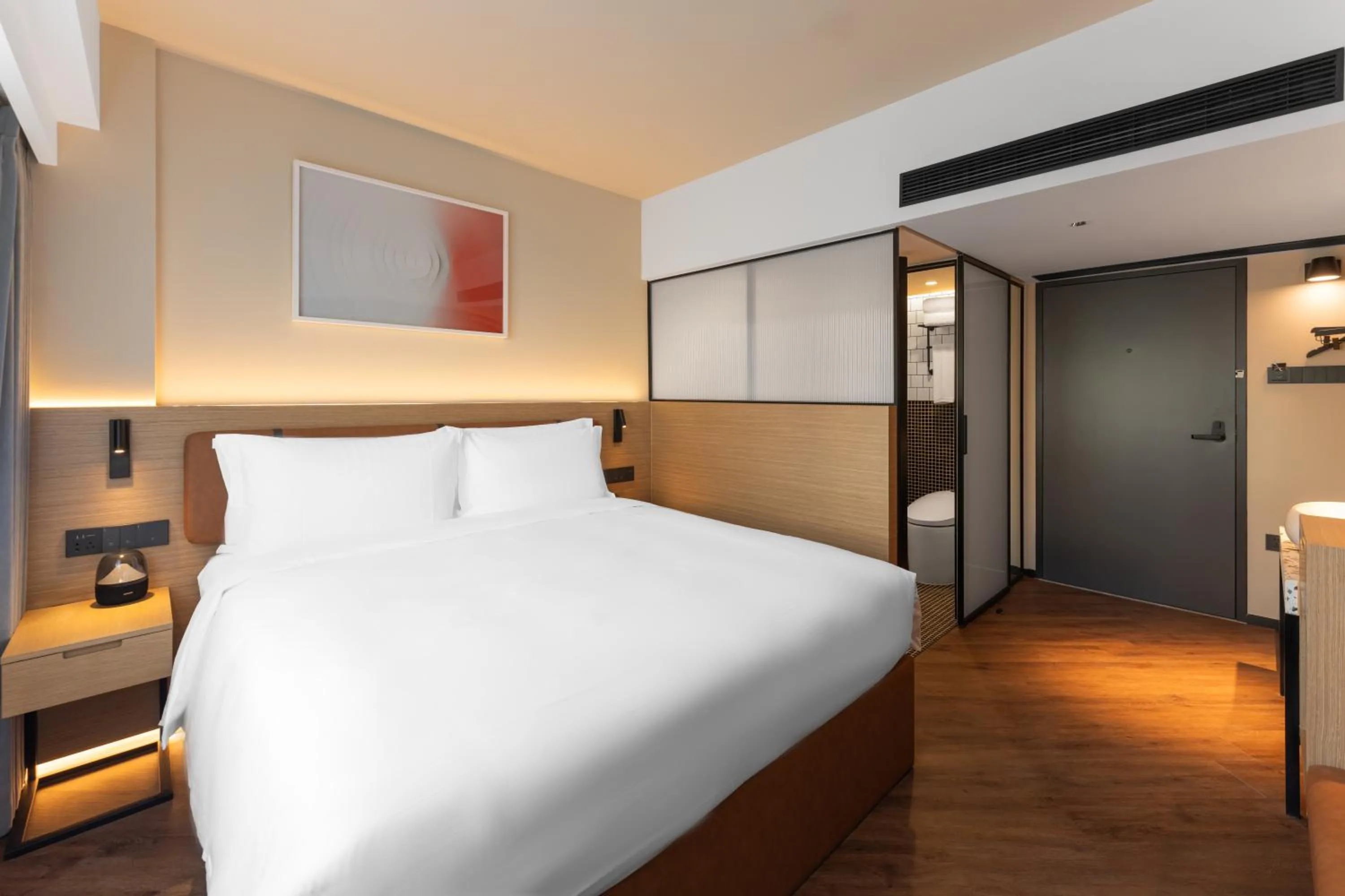 Bed in Mia Hotel - Shanghai Xuhui Jiaotong University