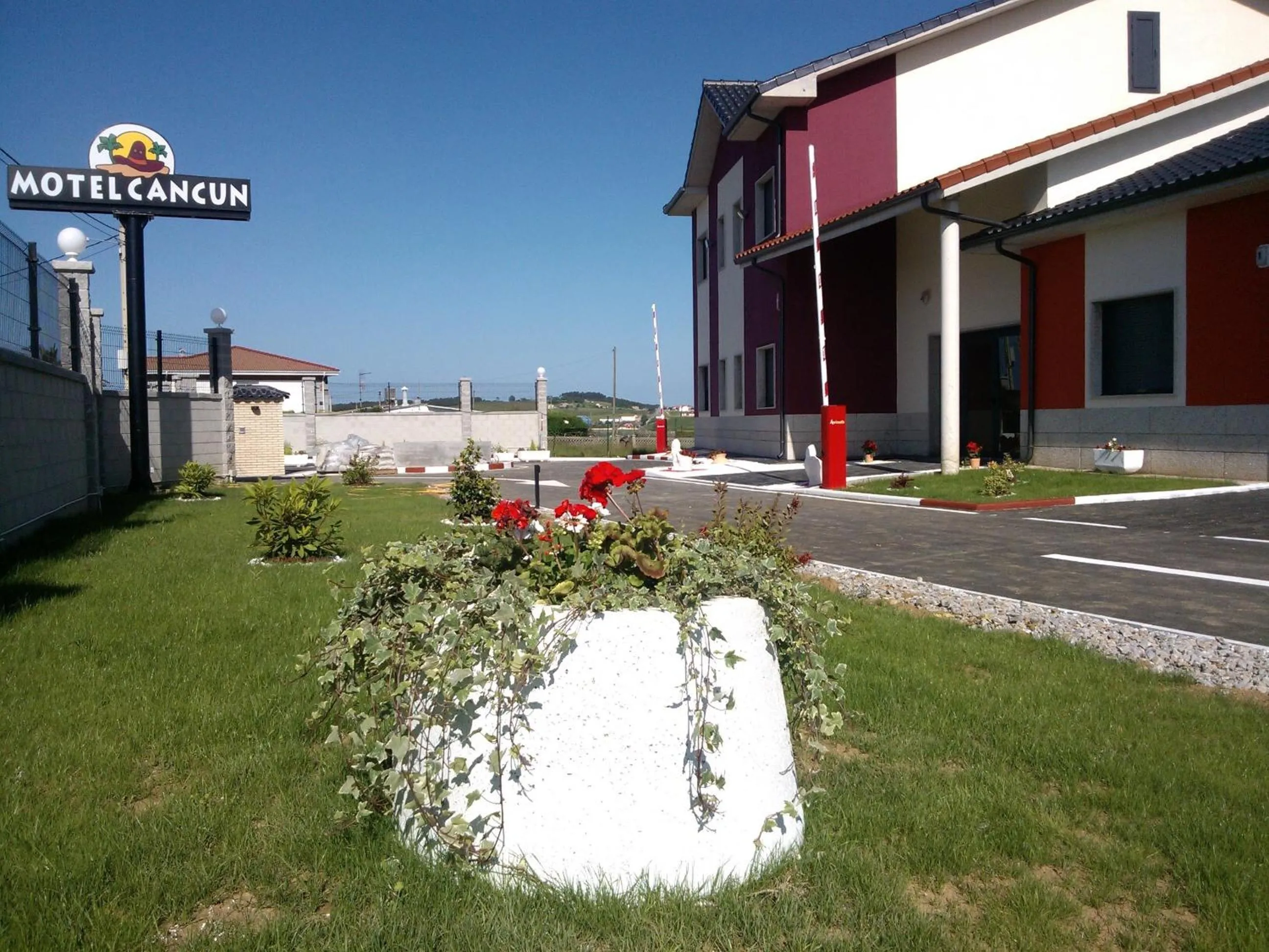 Garden in Motel Cancun Avilés