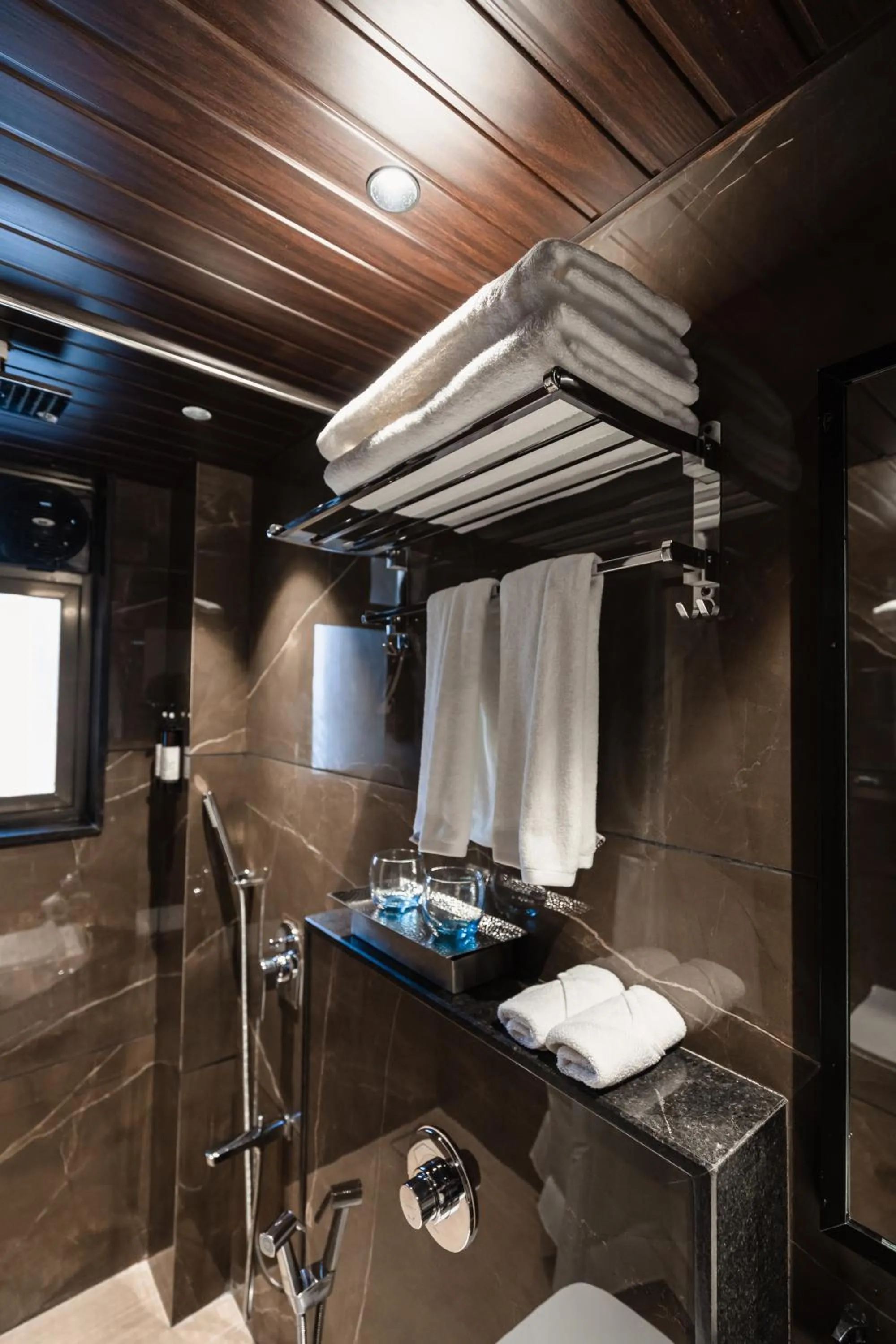 Bathroom in Regenta Place Igatpuri