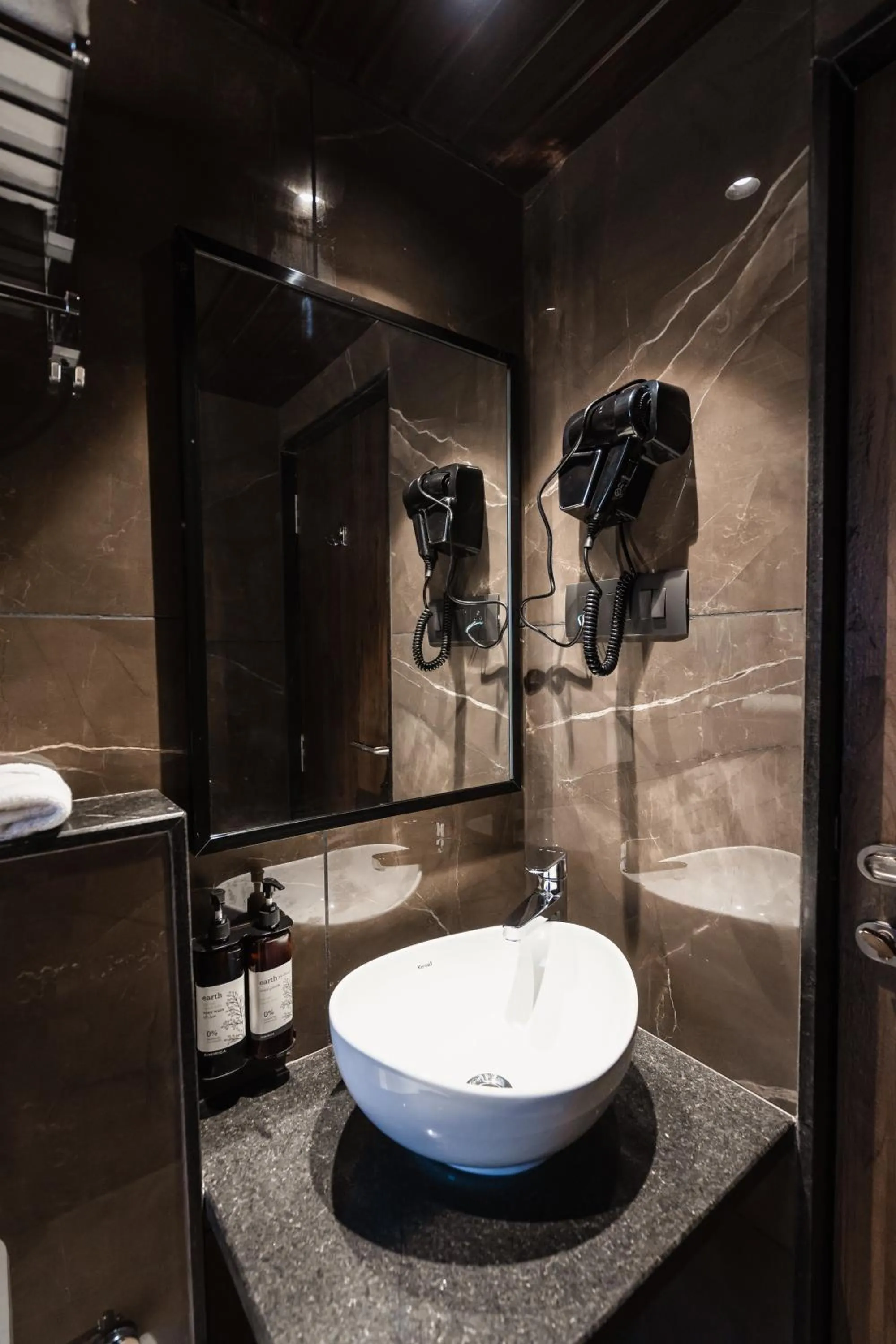 heating in Regenta Place Igatpuri