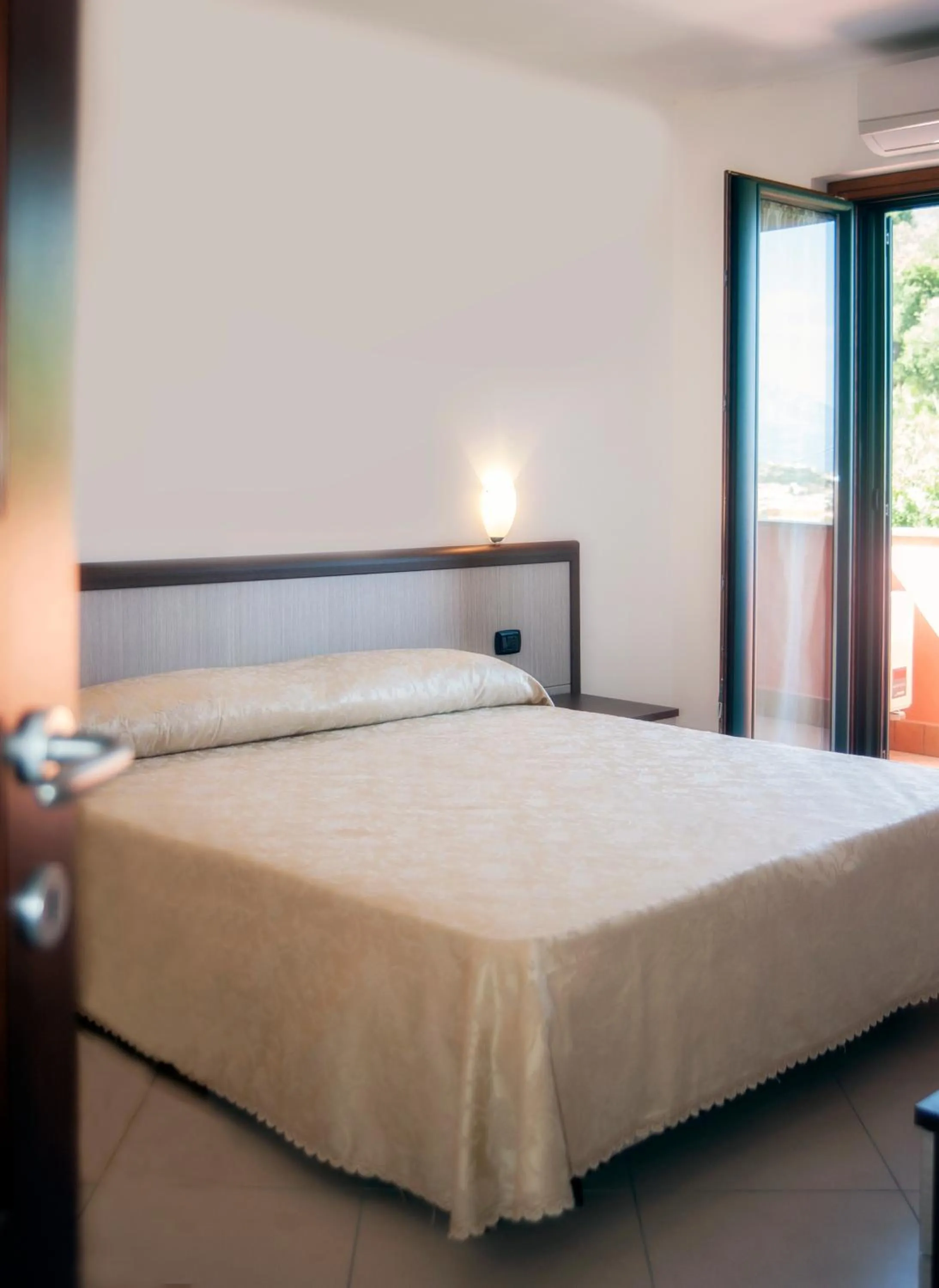Bed in Residence Gli Ulivi di Eolo