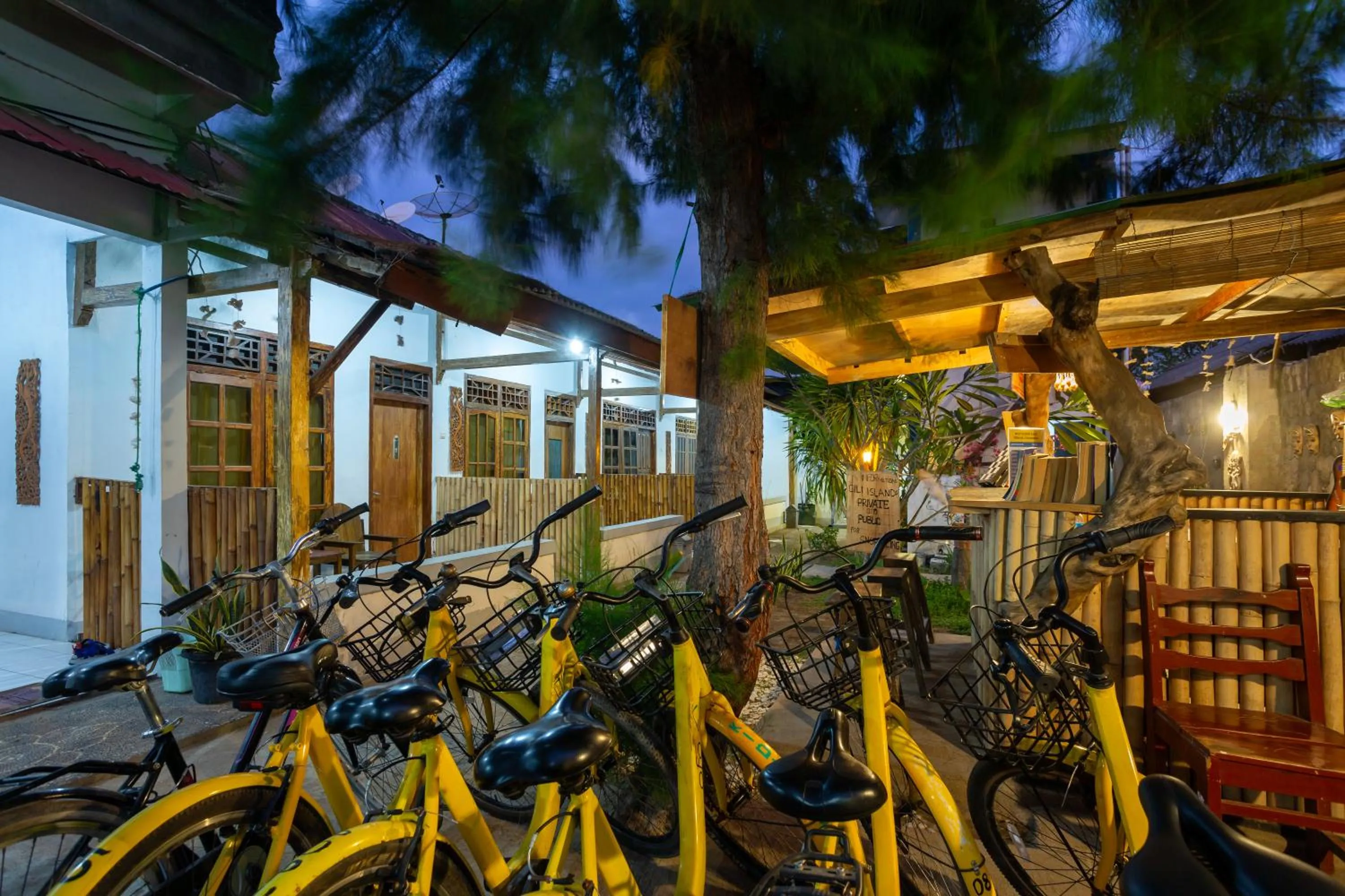 Property building in Creative Trawangan Stay