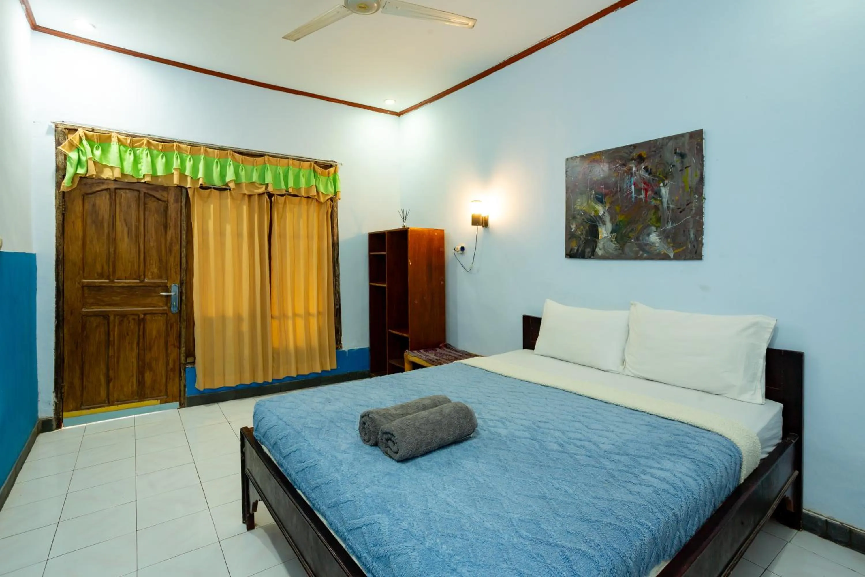 Bed in Creative Trawangan Stay