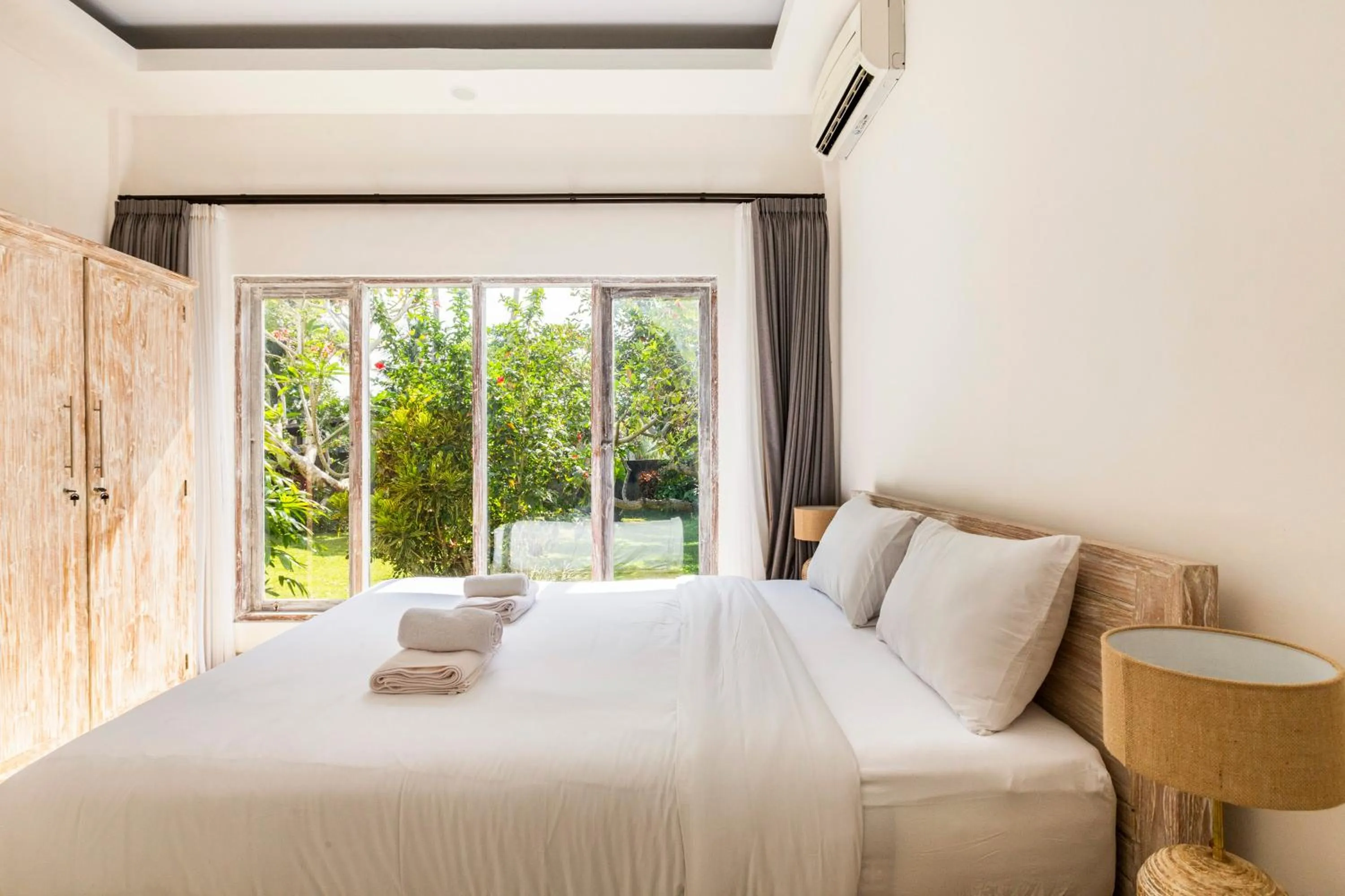 Bedroom, Bed in Villa Sonia Bisma