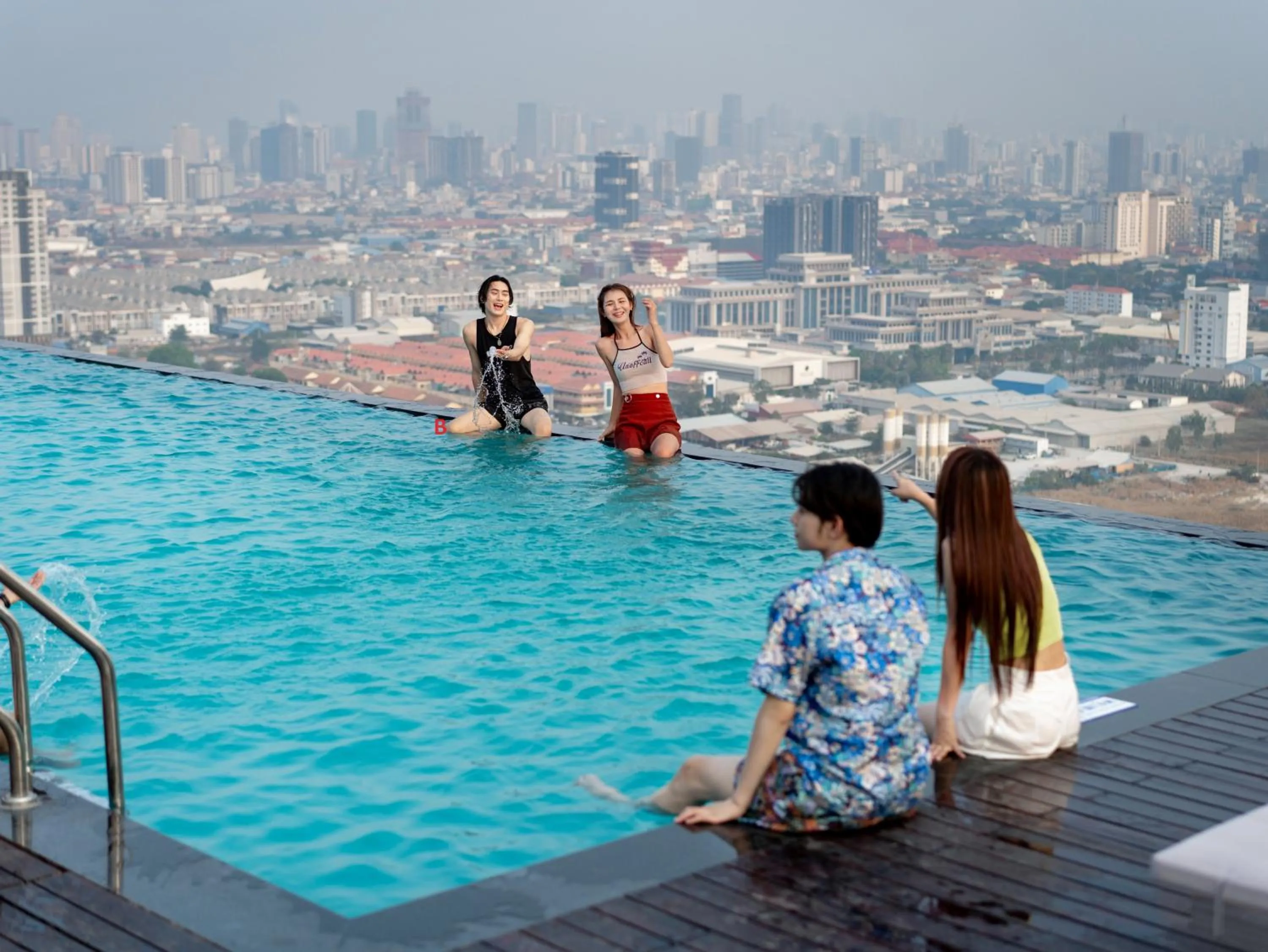 Property building in JD POLMAN Hotel