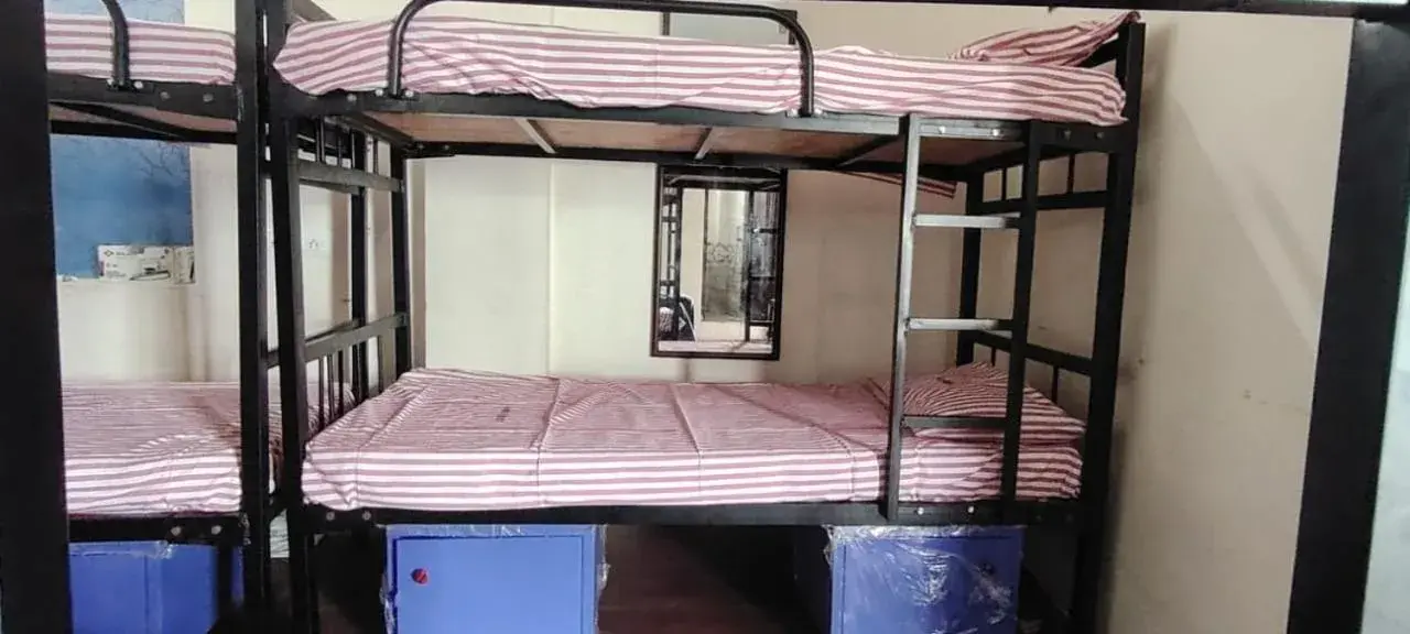 Bed in Sharma Residency Chennai Egmore Bed in Sharma Residency Chennai Egmore