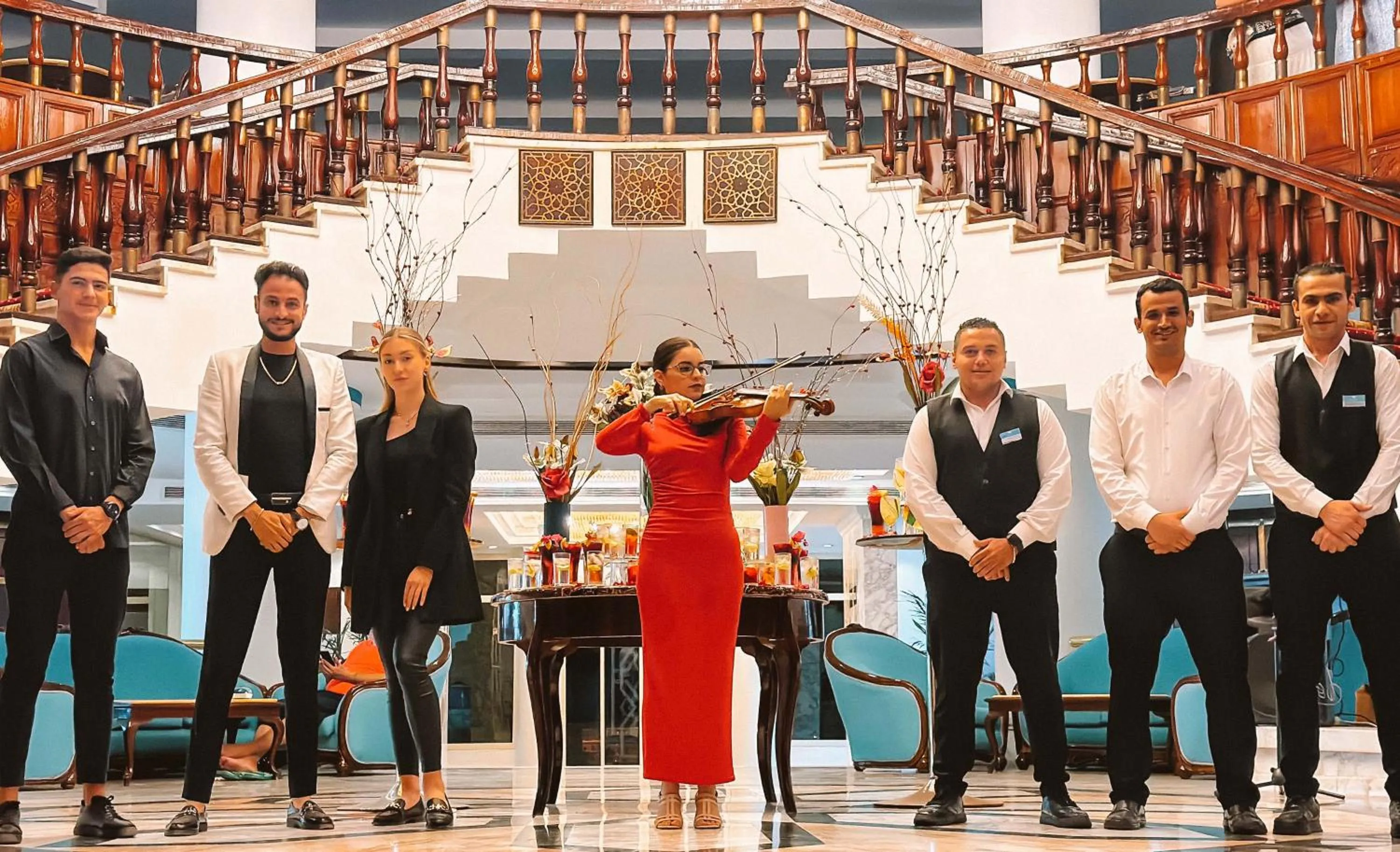 Entertainment in White Valley Palace