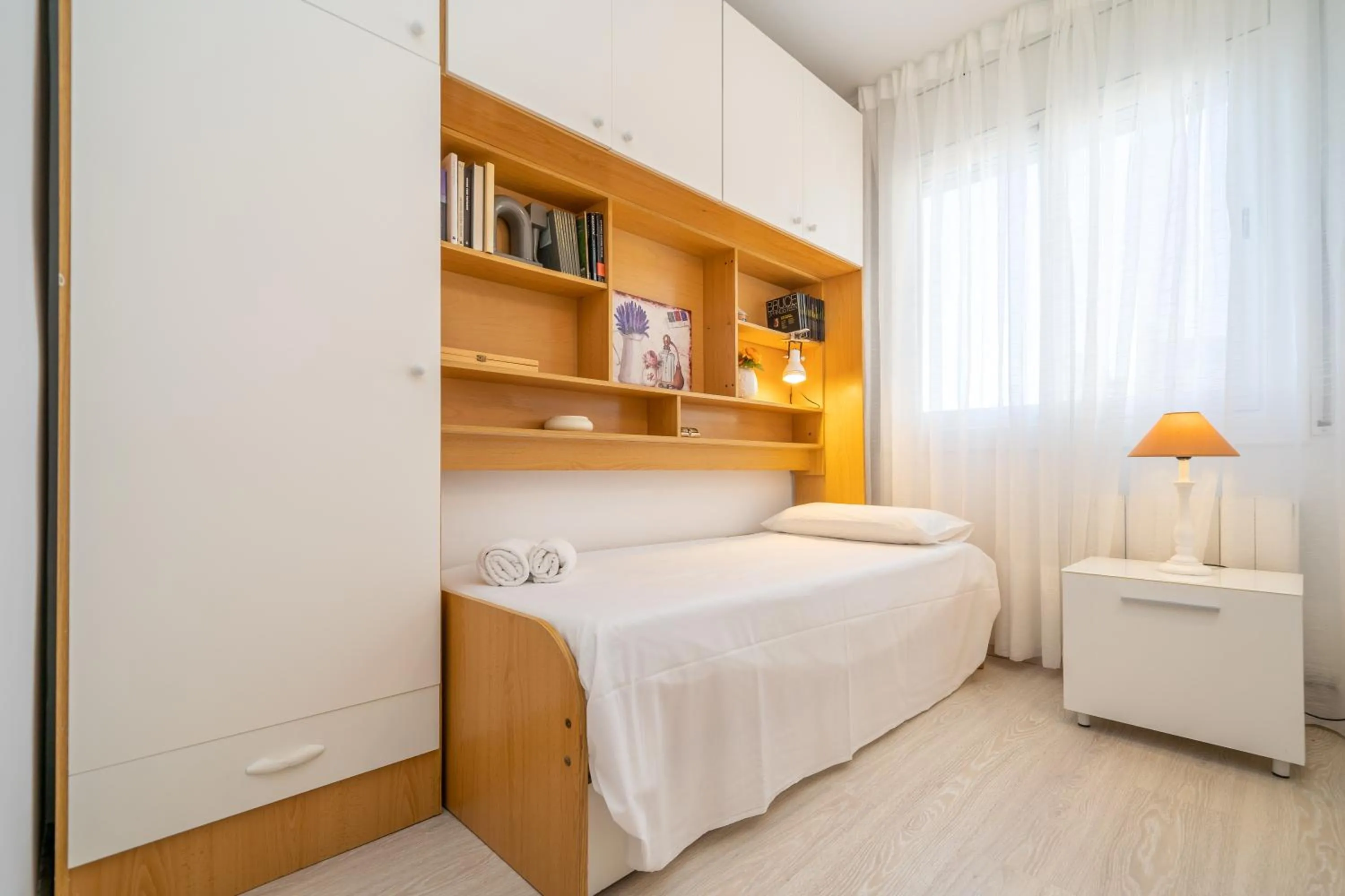 Bedroom, Bed in HomeHolidaysRentals Bluemar-Costa Barcelona