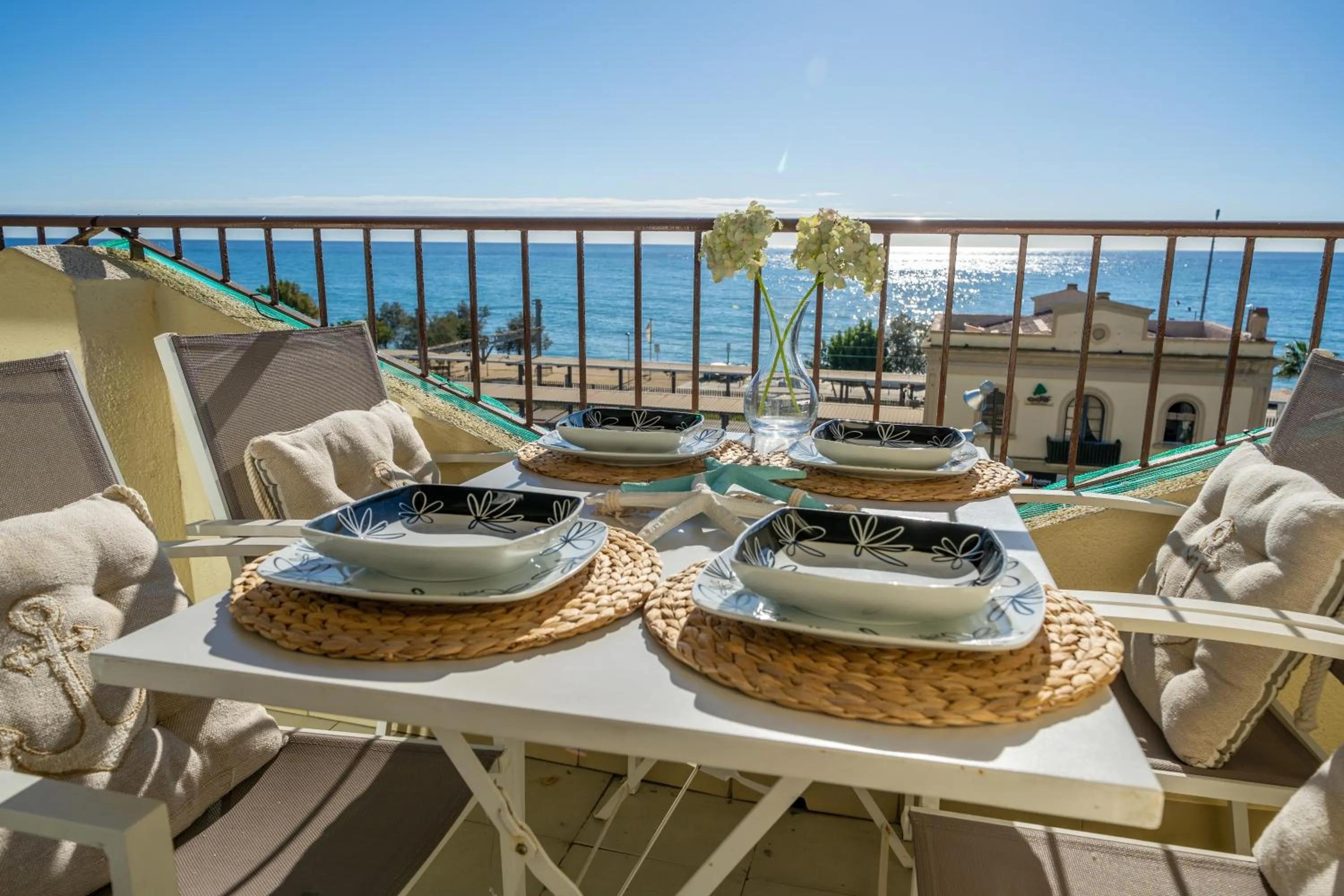 Balcony/Terrace in HomeHolidaysRentals Bluemar-Costa Barcelona