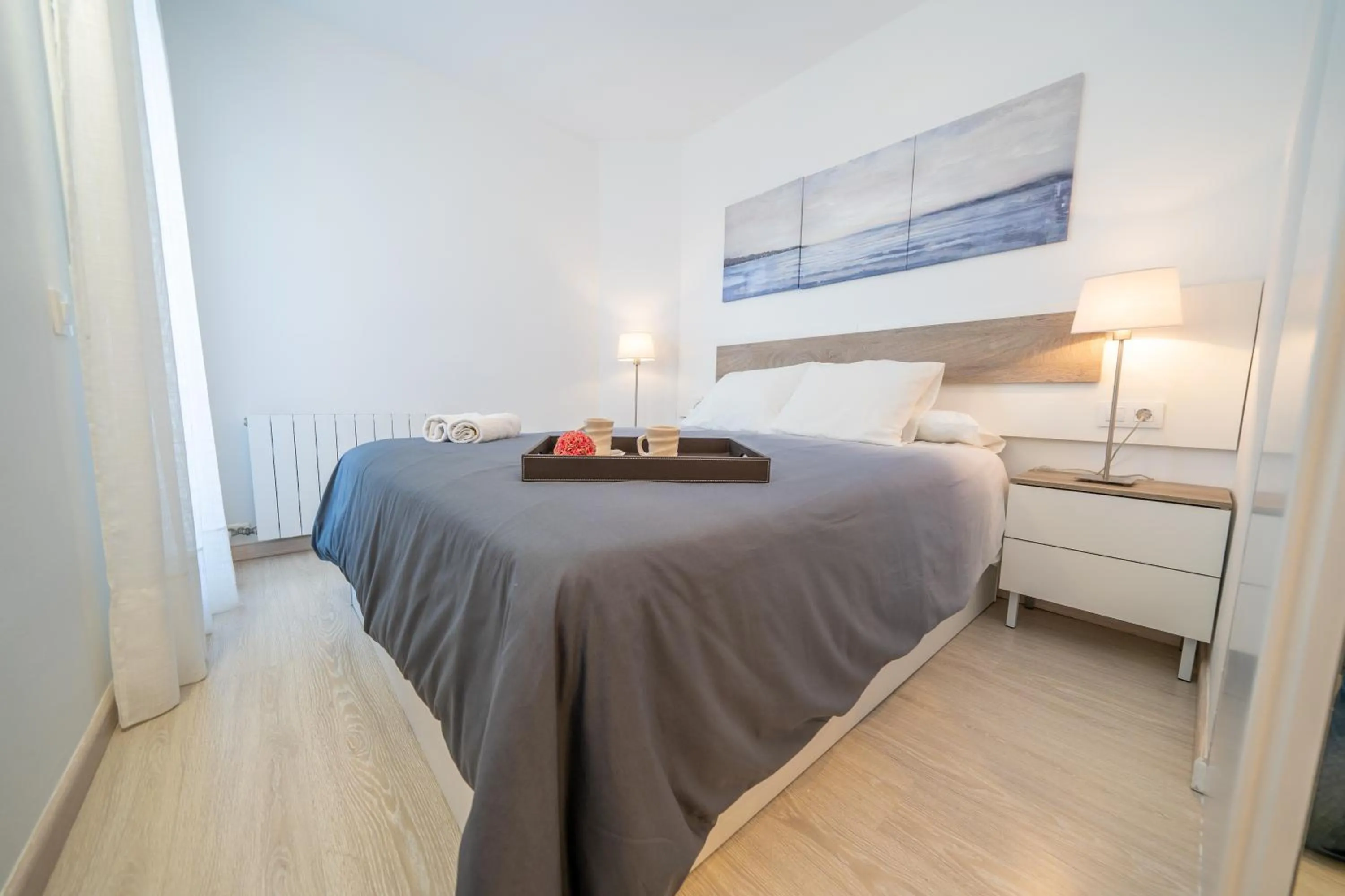 Bedroom, Bed in HomeHolidaysRentals Bluemar-Costa Barcelona