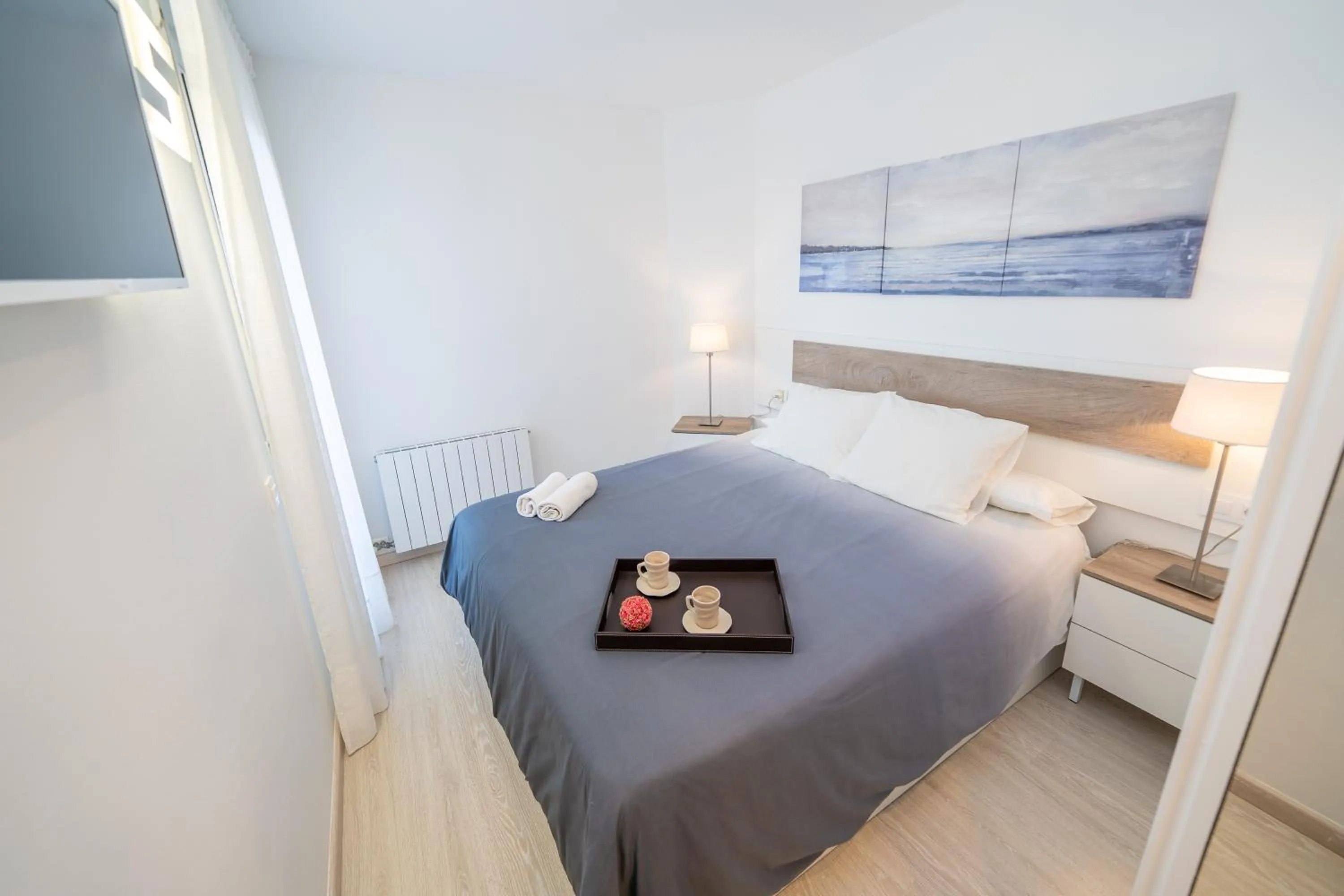 Bedroom, Bed in HomeHolidaysRentals Bluemar-Costa Barcelona
