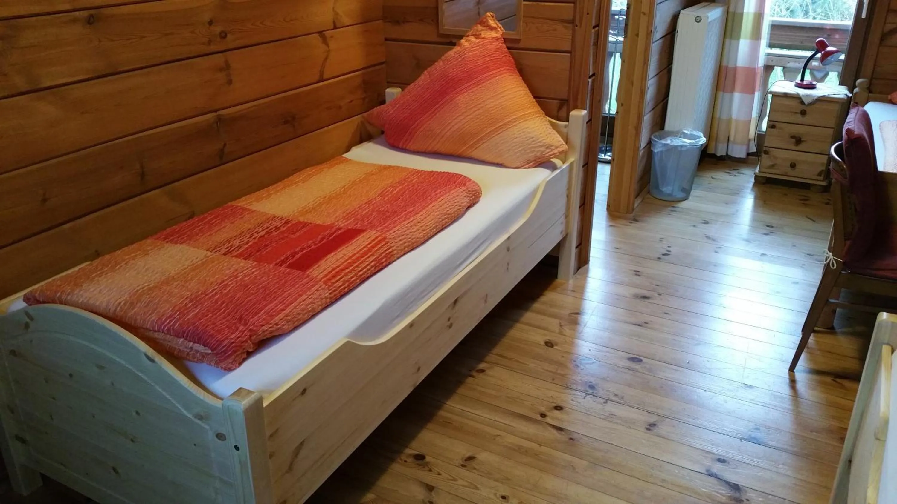 Bed in Haus Rheinsteig bei Koblenz