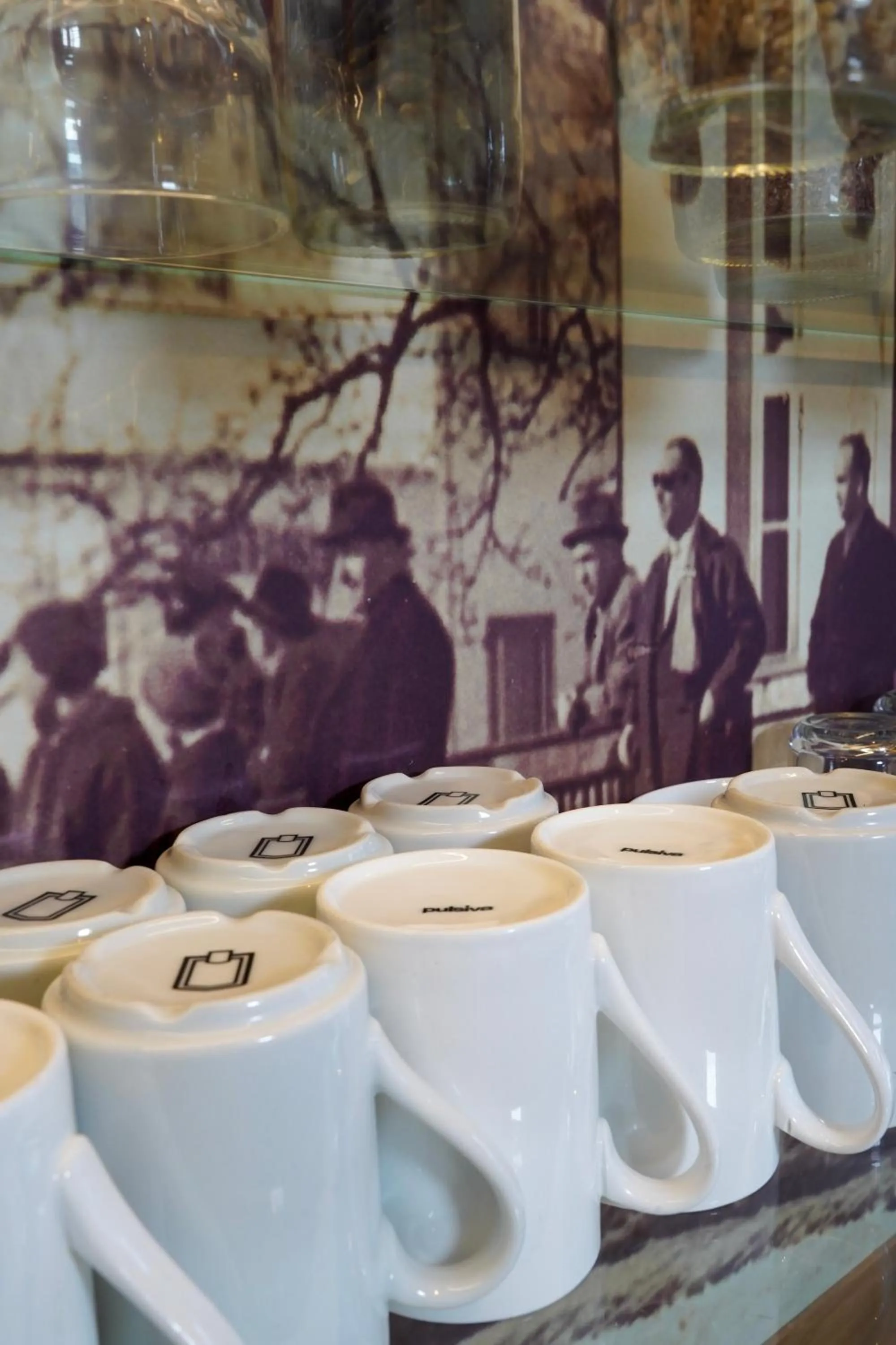 Coffee/tea facilities in Gasthof Zur Seku