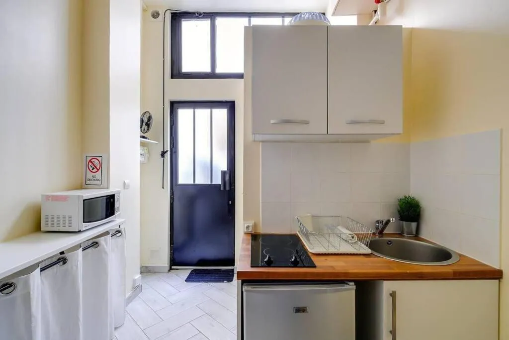 Unique Studio in Marais