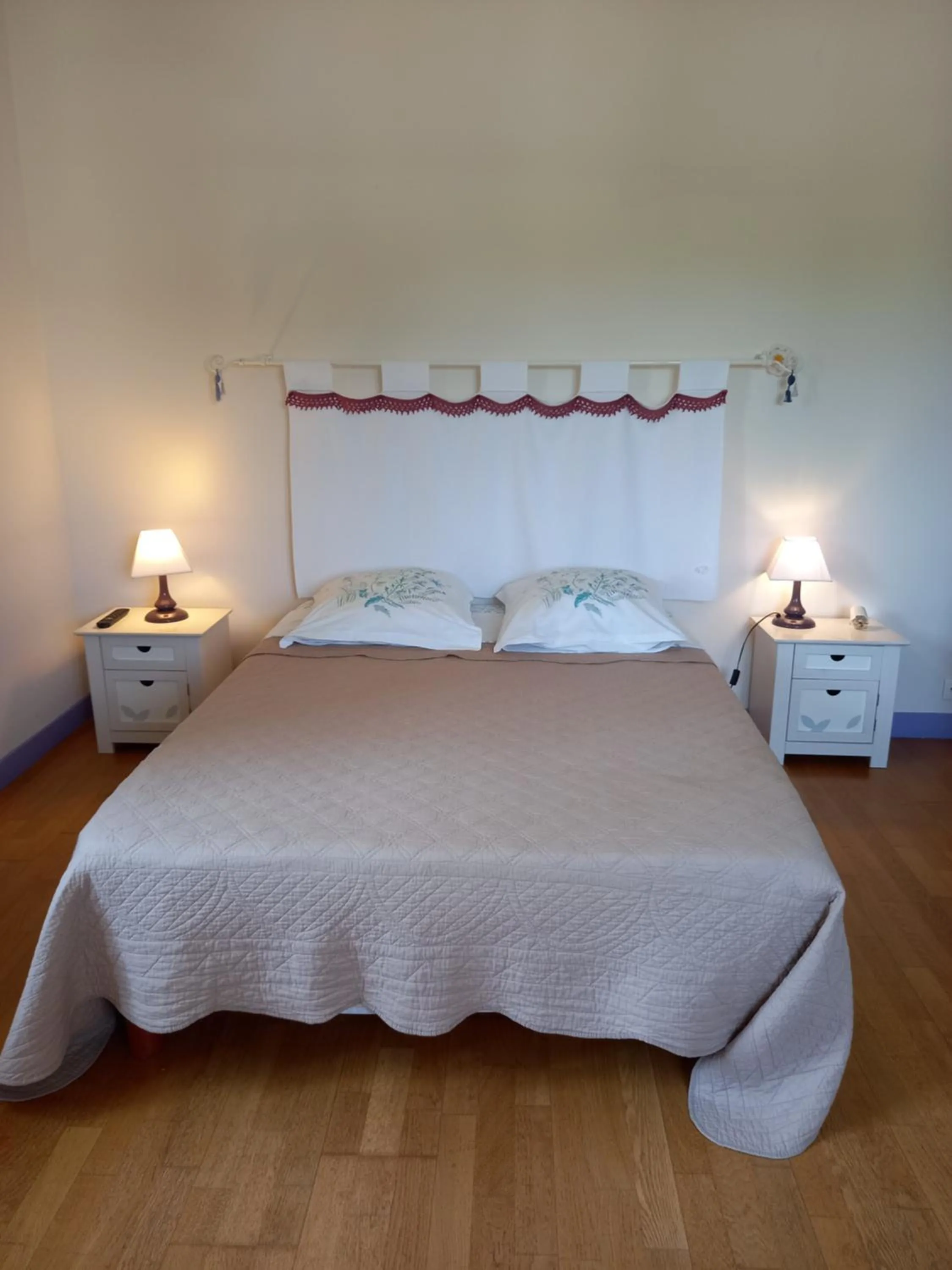 Double Room with Mountain View in Les Cigales