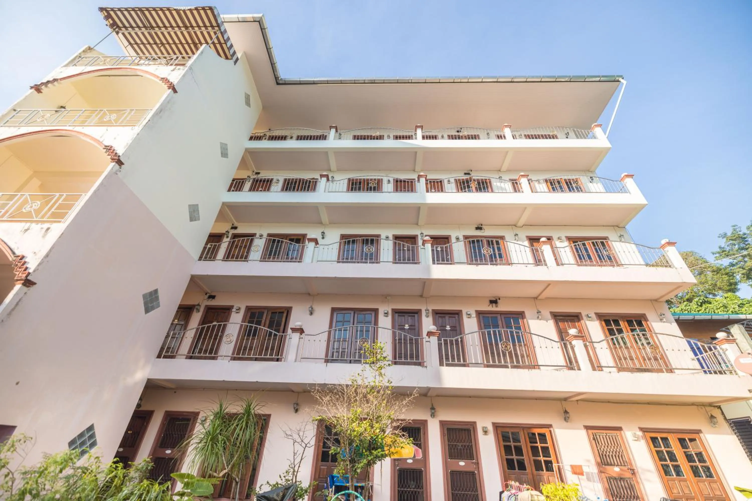 Property building in G house guest house