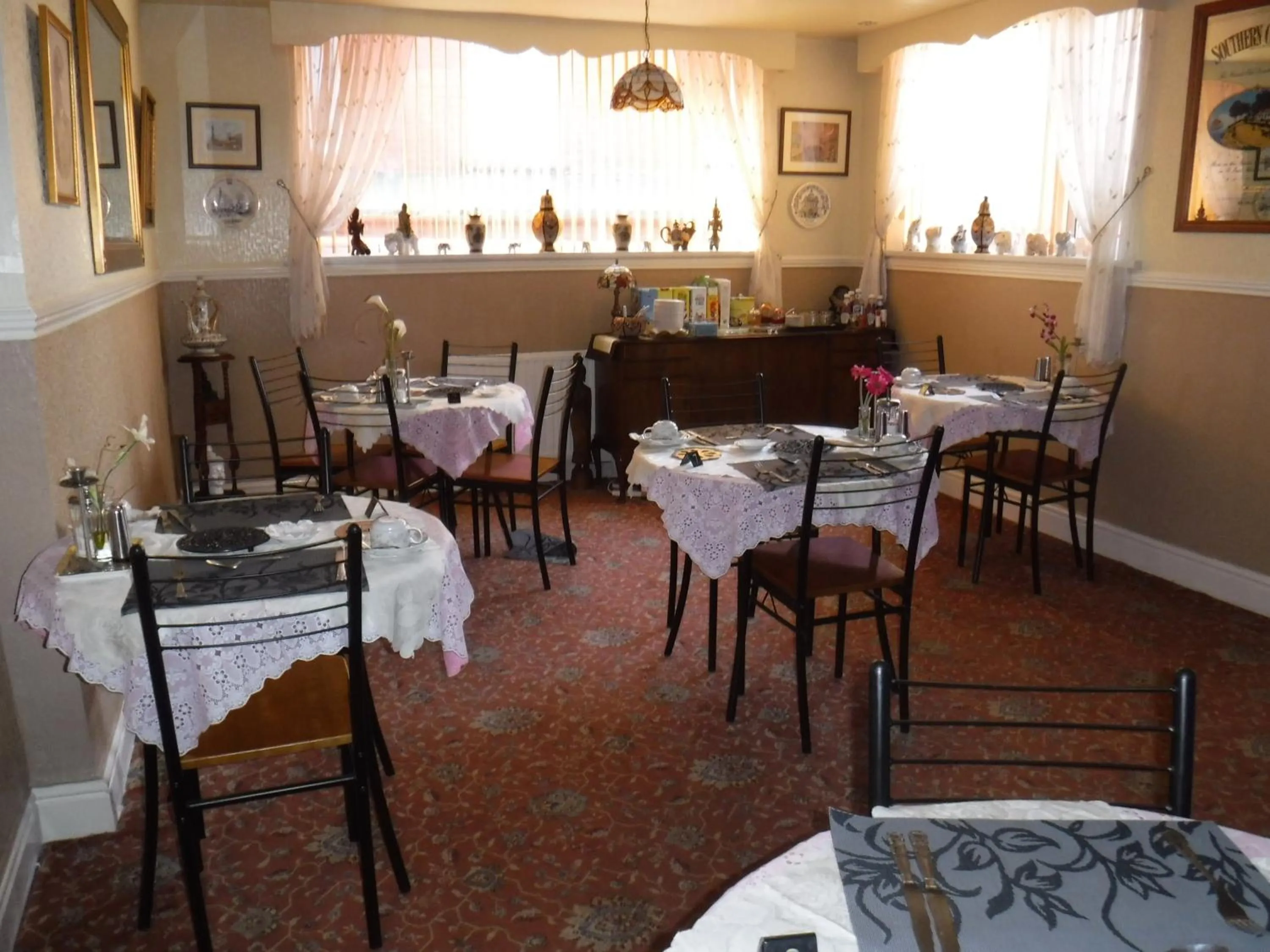 Dining area in Camelot Hotel - Couples Only