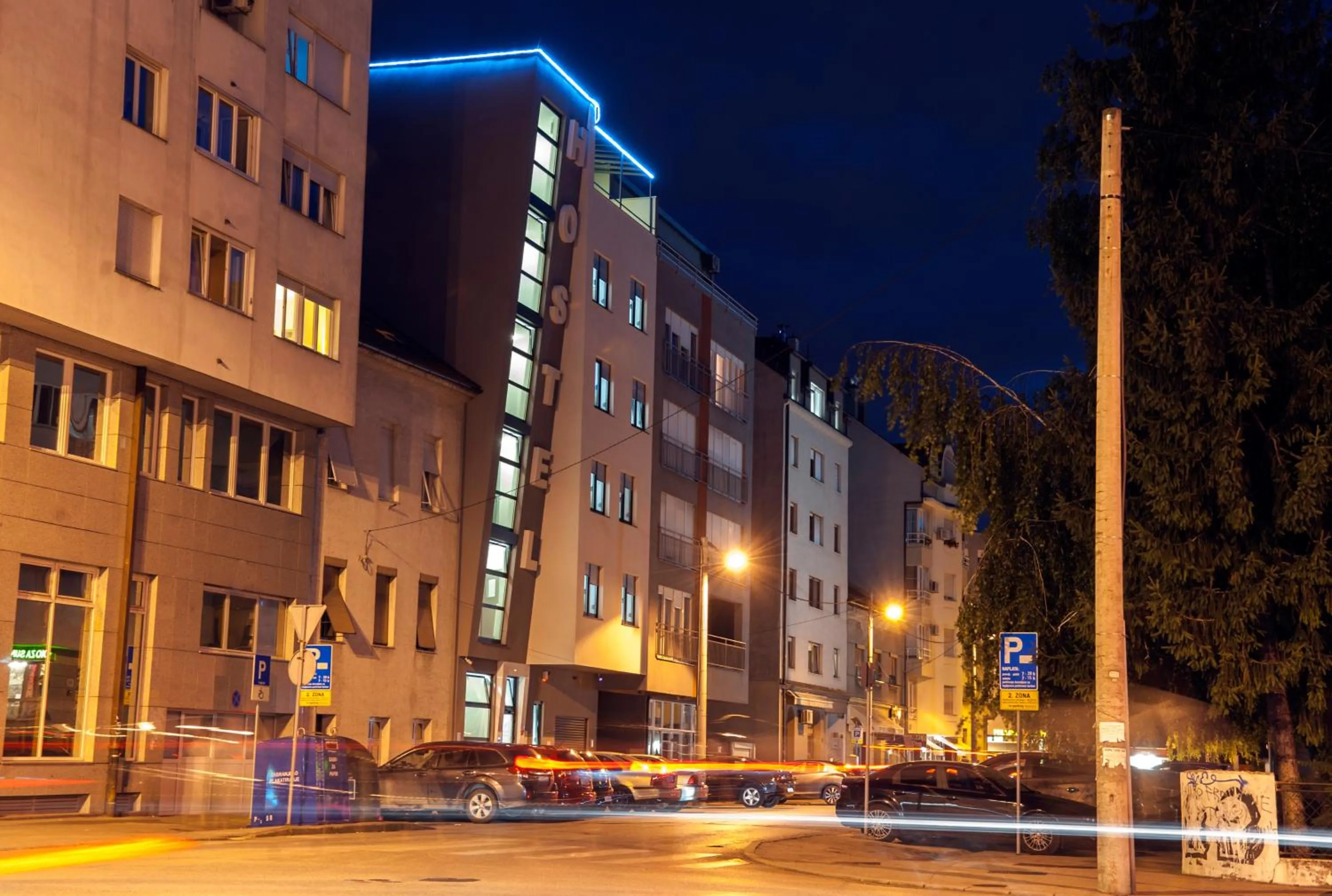 Facade/entrance in Hostel Moving