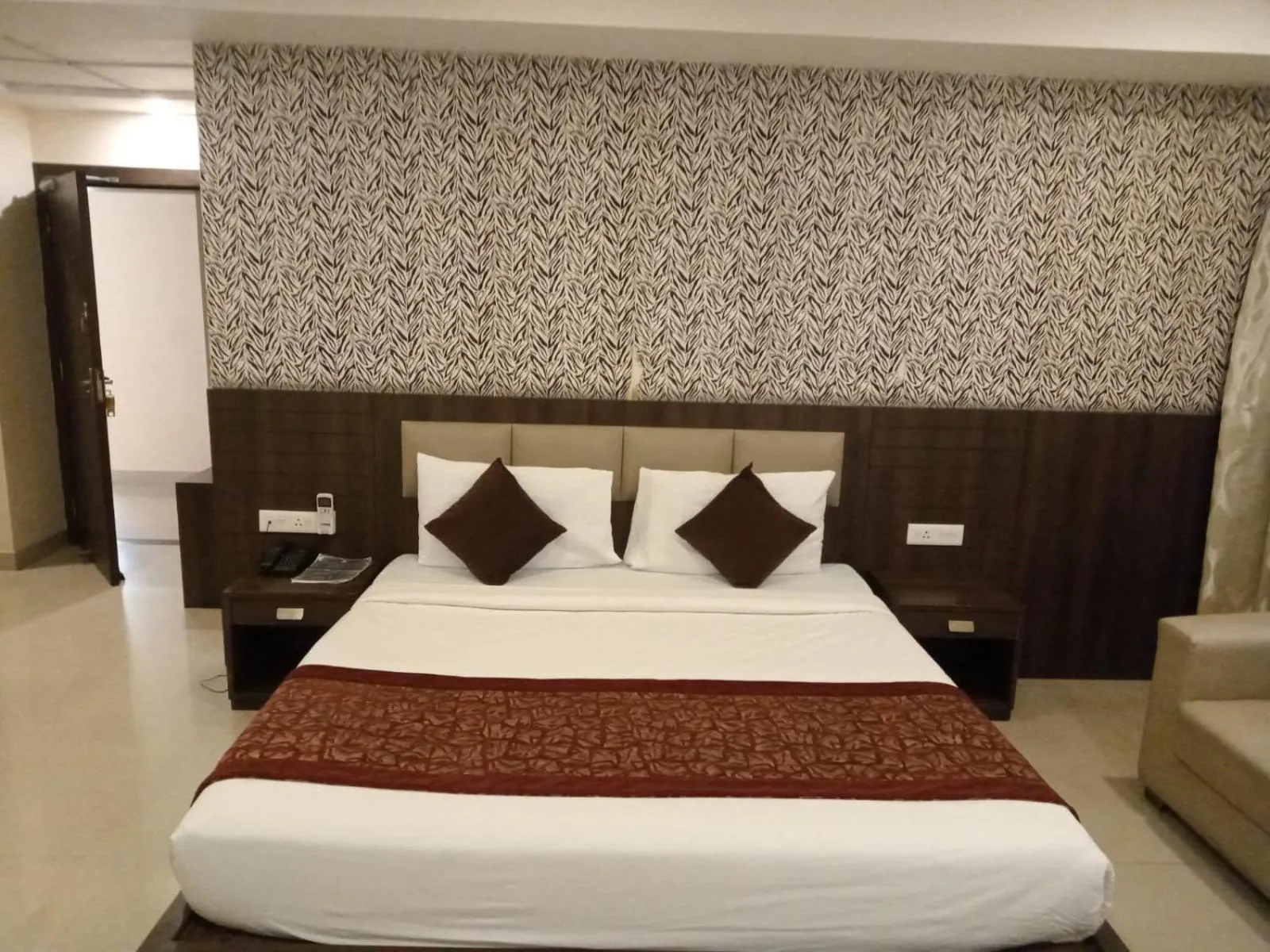 Bed in The Contour Hotel