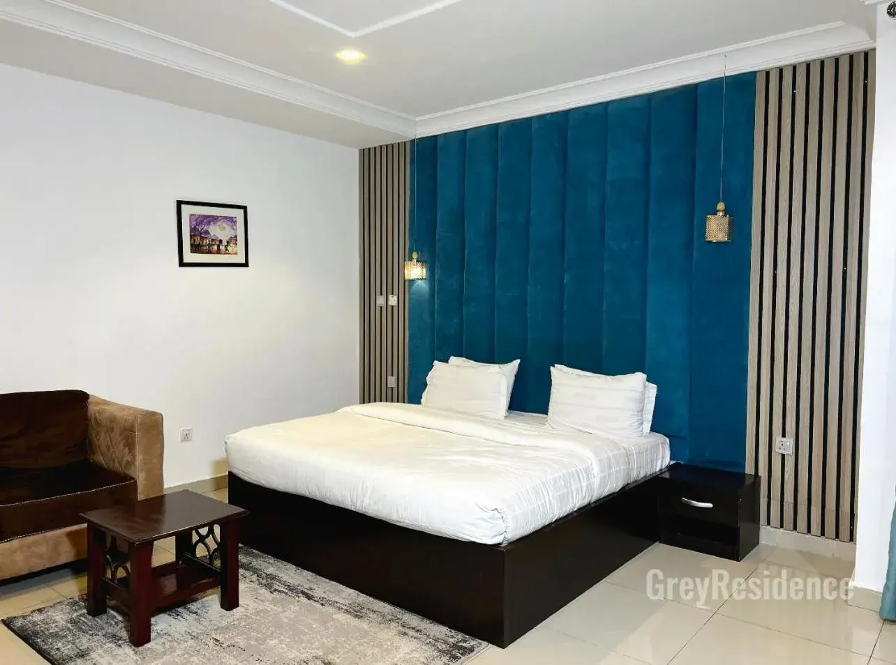 Bed in Grey Residence Bed in Grey Residence