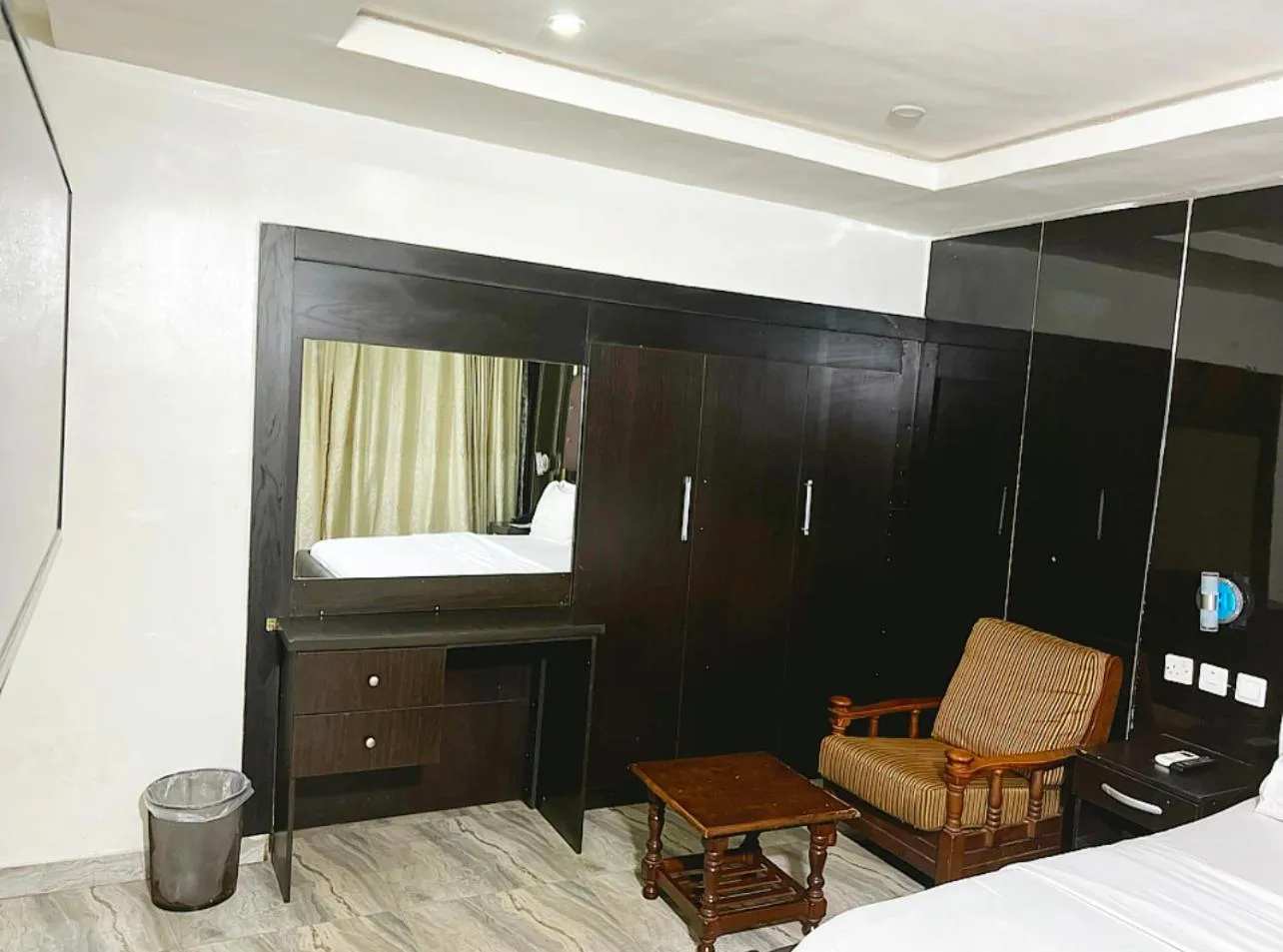 Bathroom in Grey Residence