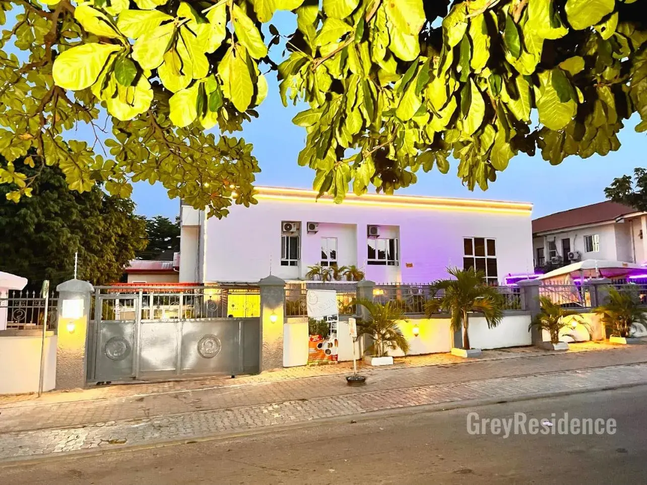 Property building in Grey Residence Property building in Grey Residence