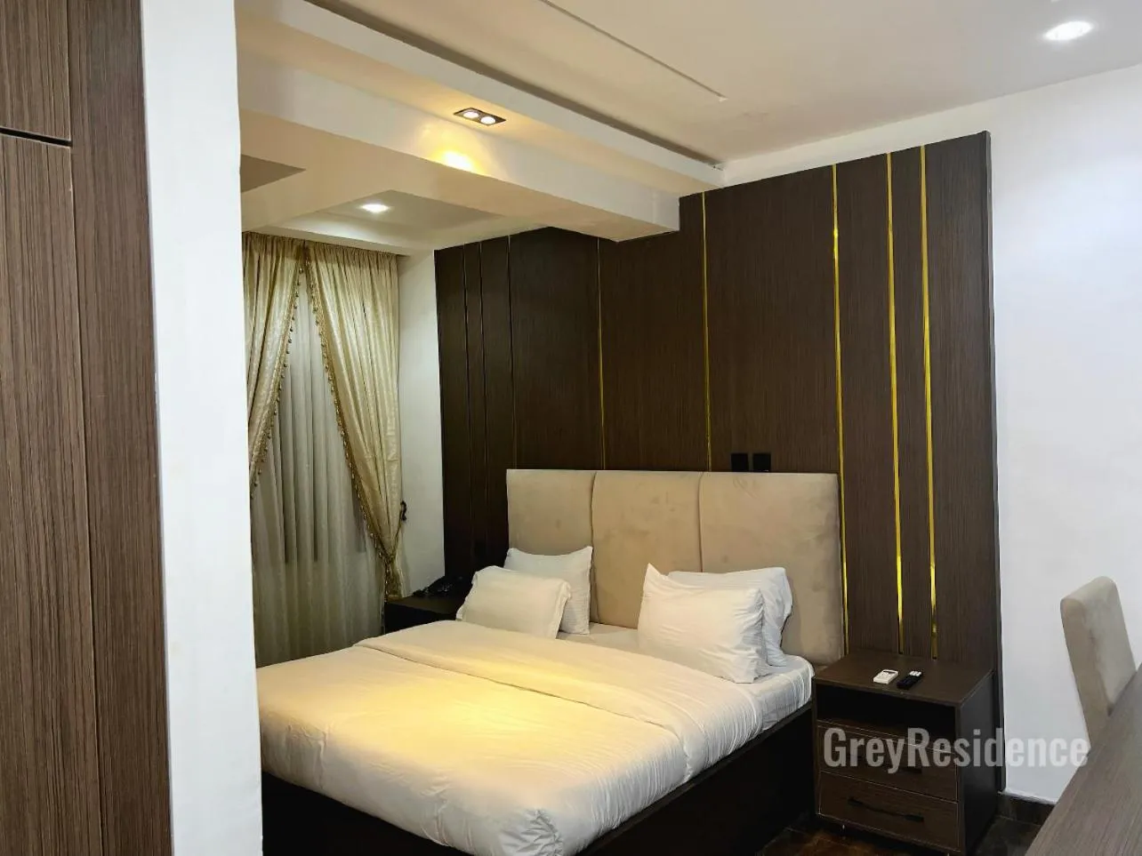 Photo of the whole room in Grey Residence