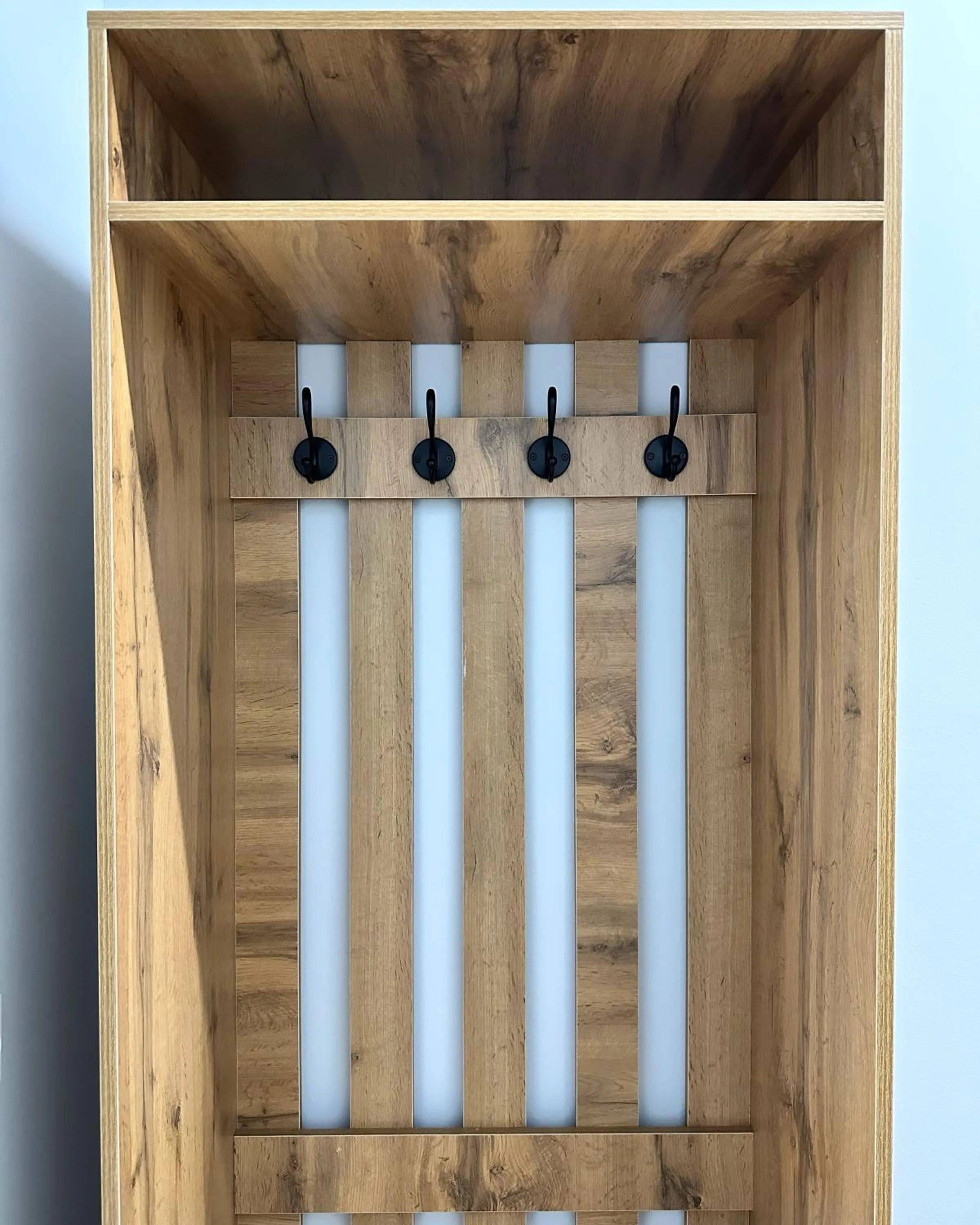 wardrobe in Hostel O2