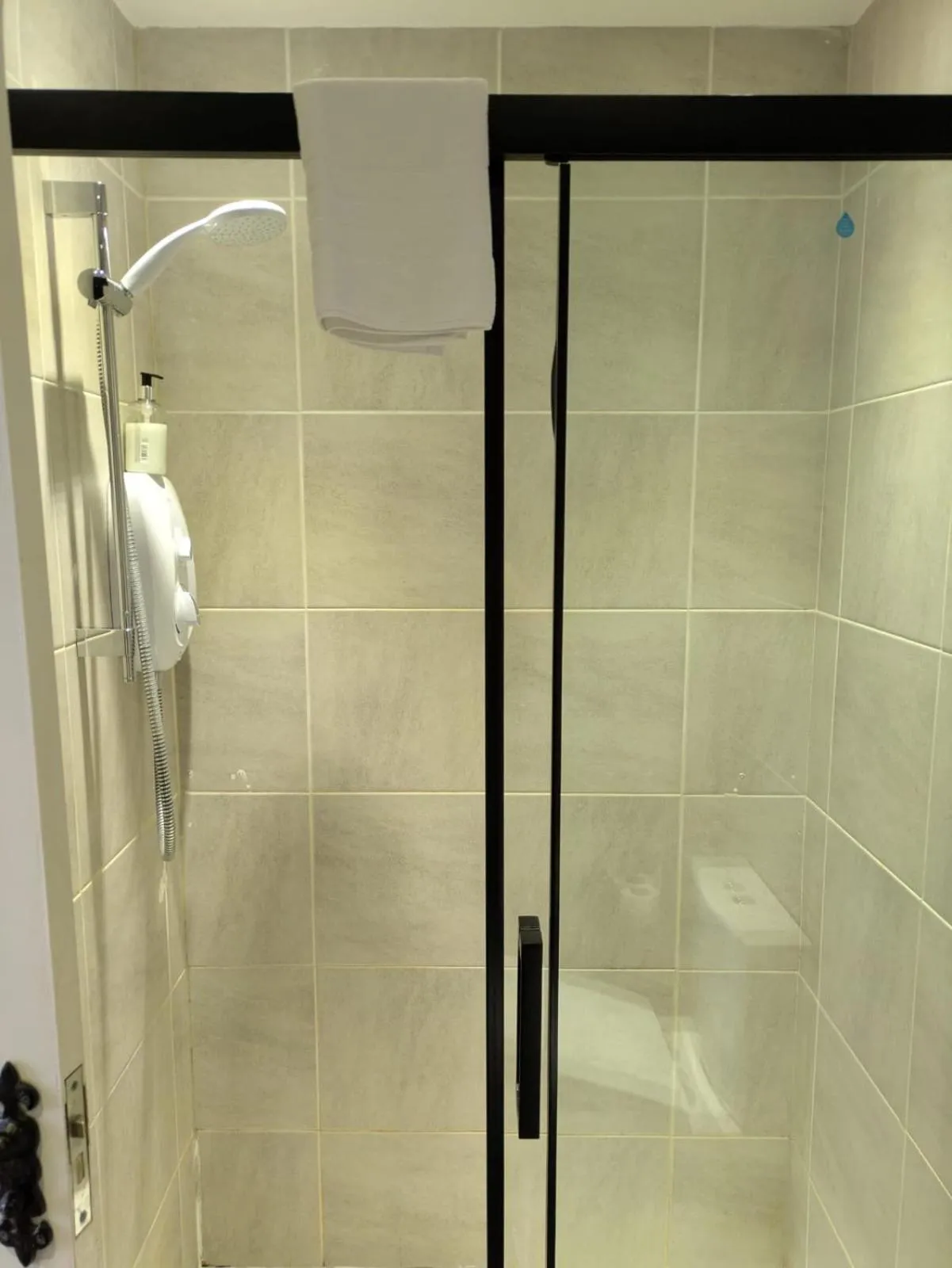 Shower in INNit Bliss