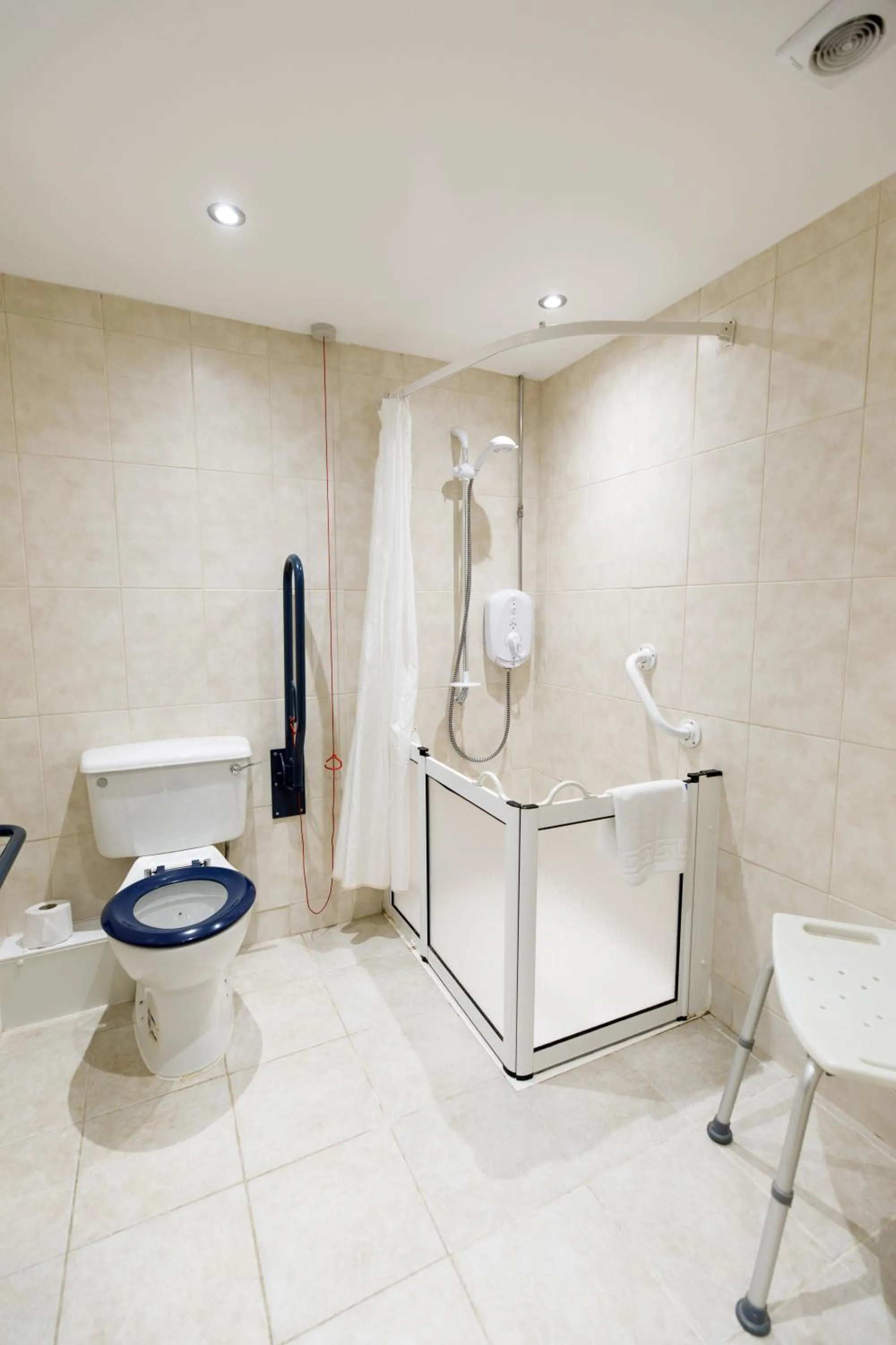 Facility for disabled guests in Heritage Park Pontypridd, Trademark Collection by Wyndham