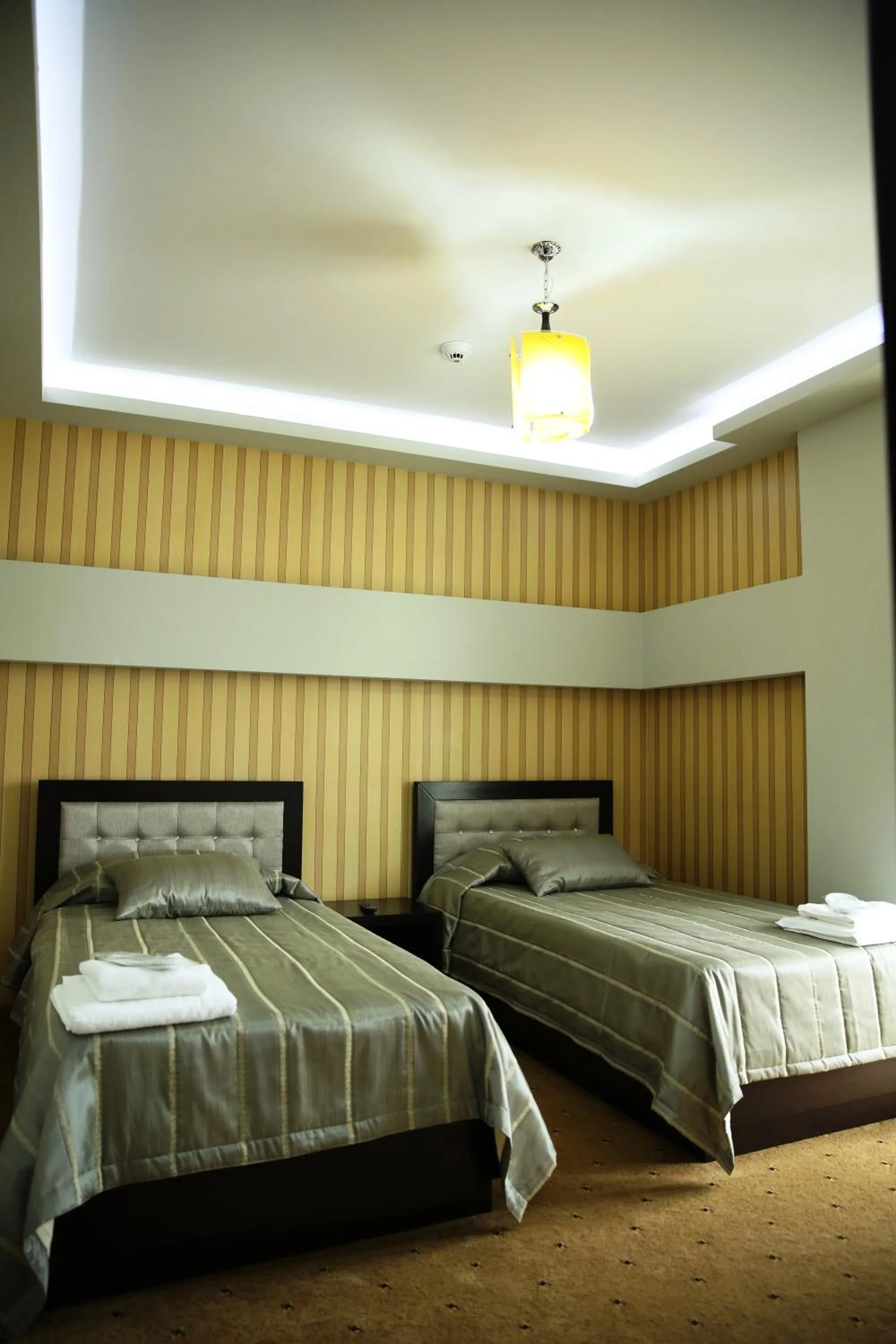 Bedroom, Bed in Hotel Pogradeci